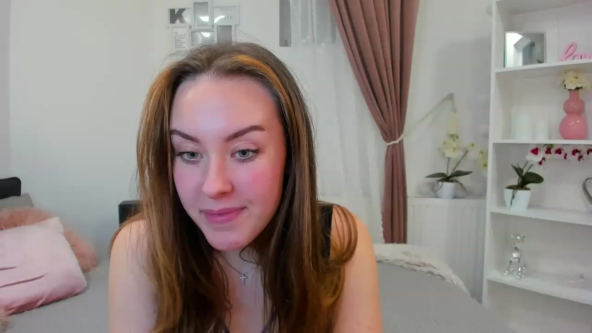 Gallery image thumbnail from Brooklyn_Ch's myfreecams stream on, 12/12/2022, 21:13 image 14 of 20