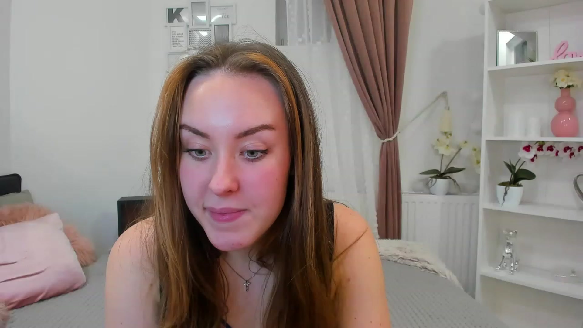 Gallery image thumbnail from Brooklyn_Ch's myfreecams stream on, 12/12/2022, 21:13 image 20 of 20