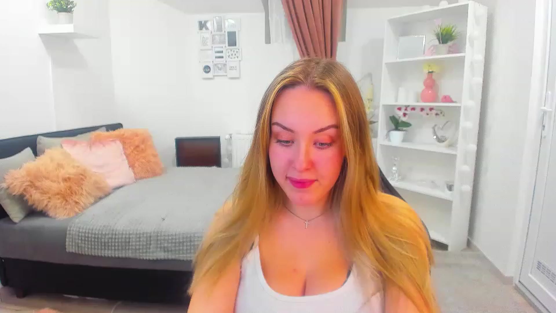 Gallery image thumbnail from Brooklyn_Ch's myfreecams stream on, 01/05/2023, 22:05 image 12 of 20
