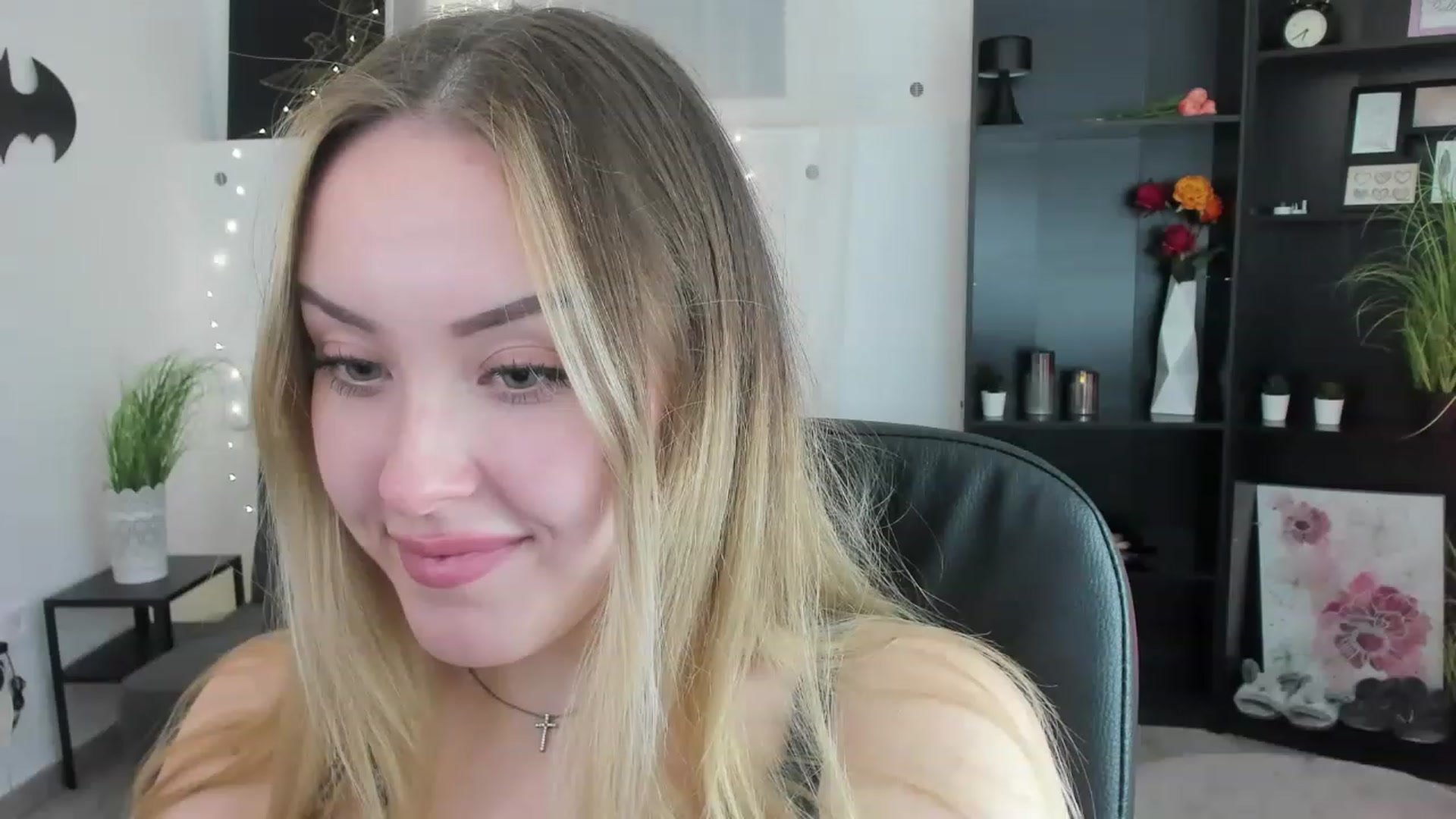 Gallery image thumbnail from Brooklyn_Ch's myfreecams stream on, 01/12/2023, 15:02 image 9 of 20