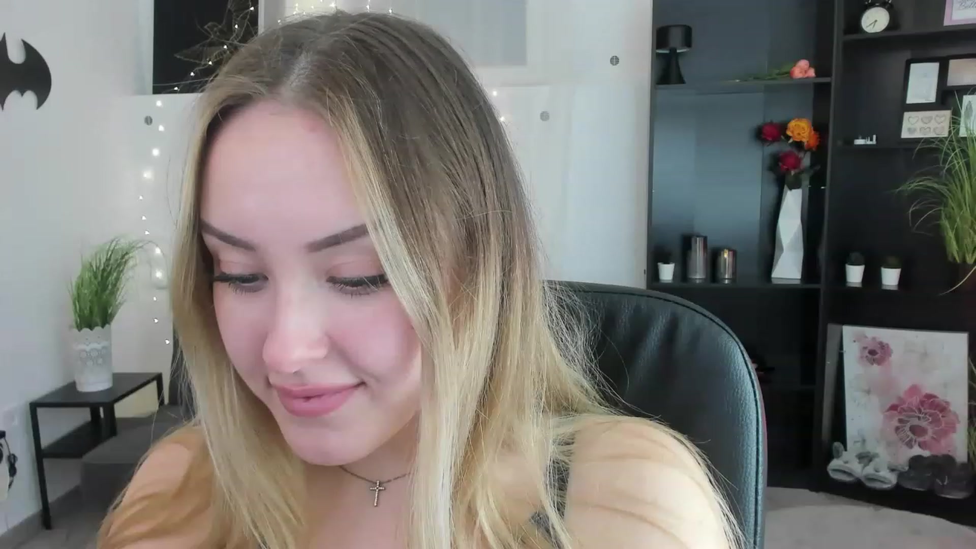 Gallery image thumbnail from Brooklyn_Ch's myfreecams stream on, 01/12/2023, 15:02 image 19 of 20
