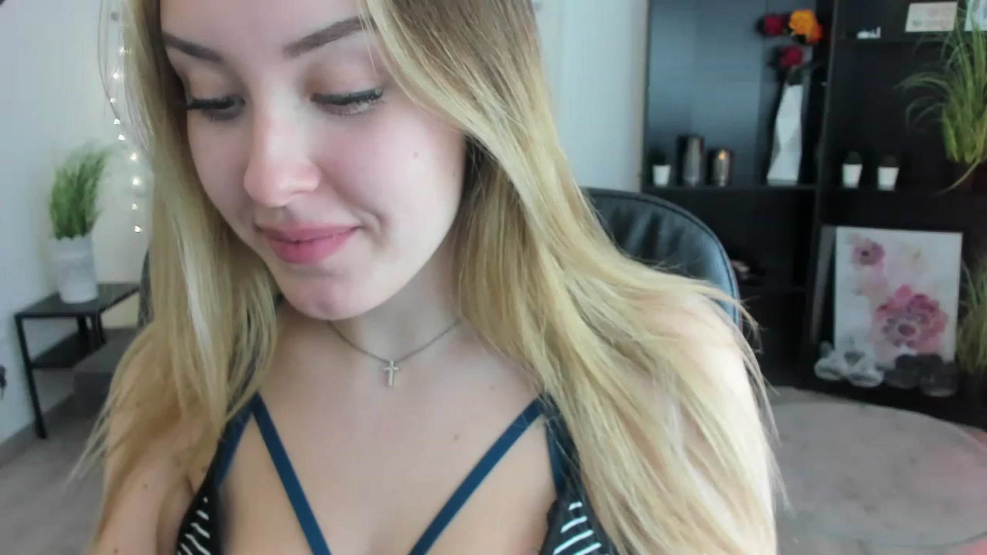 Gallery image thumbnail from Brooklyn_Ch's myfreecams stream on, 01/12/2023, 23:30 image 14 of 20
