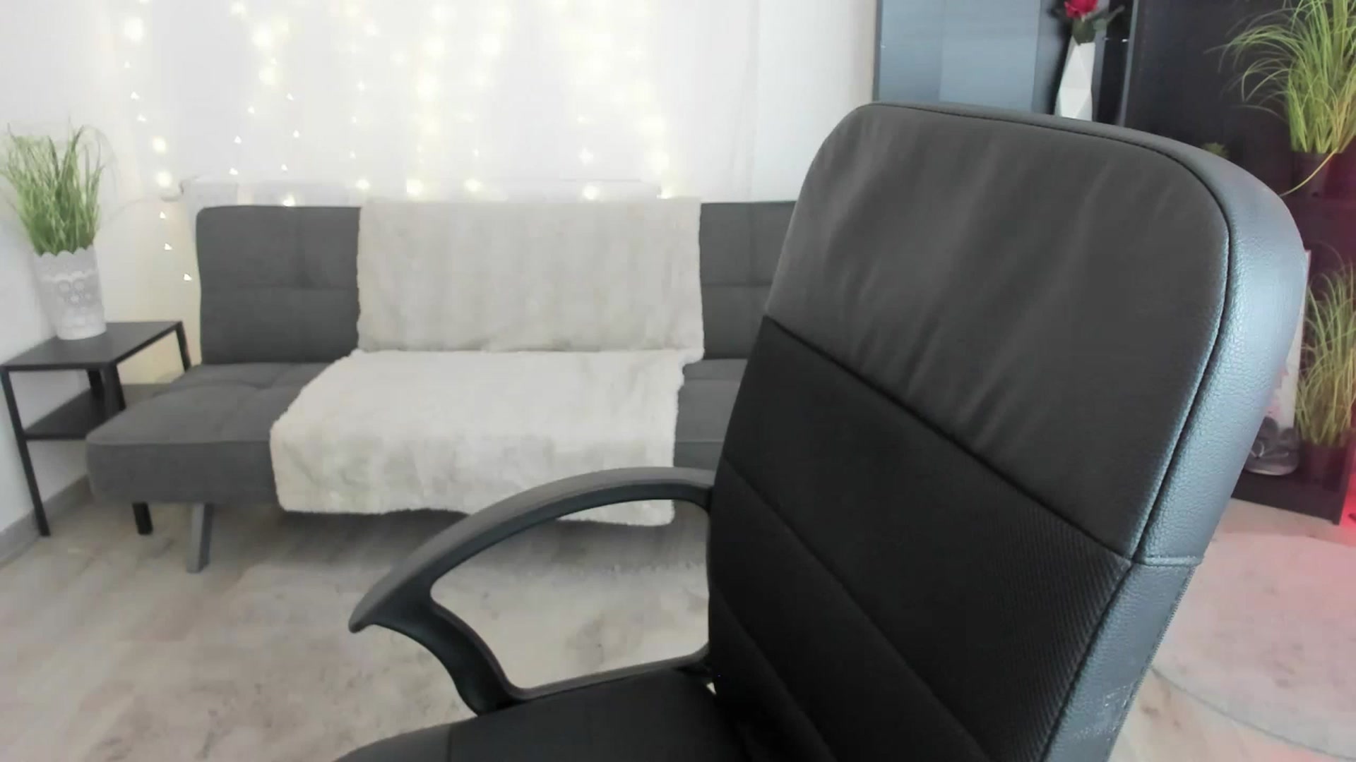 Gallery image thumbnail from Brooklyn_Ch's myfreecams stream on, 01/15/2023, 10:20 image 20 of 20
