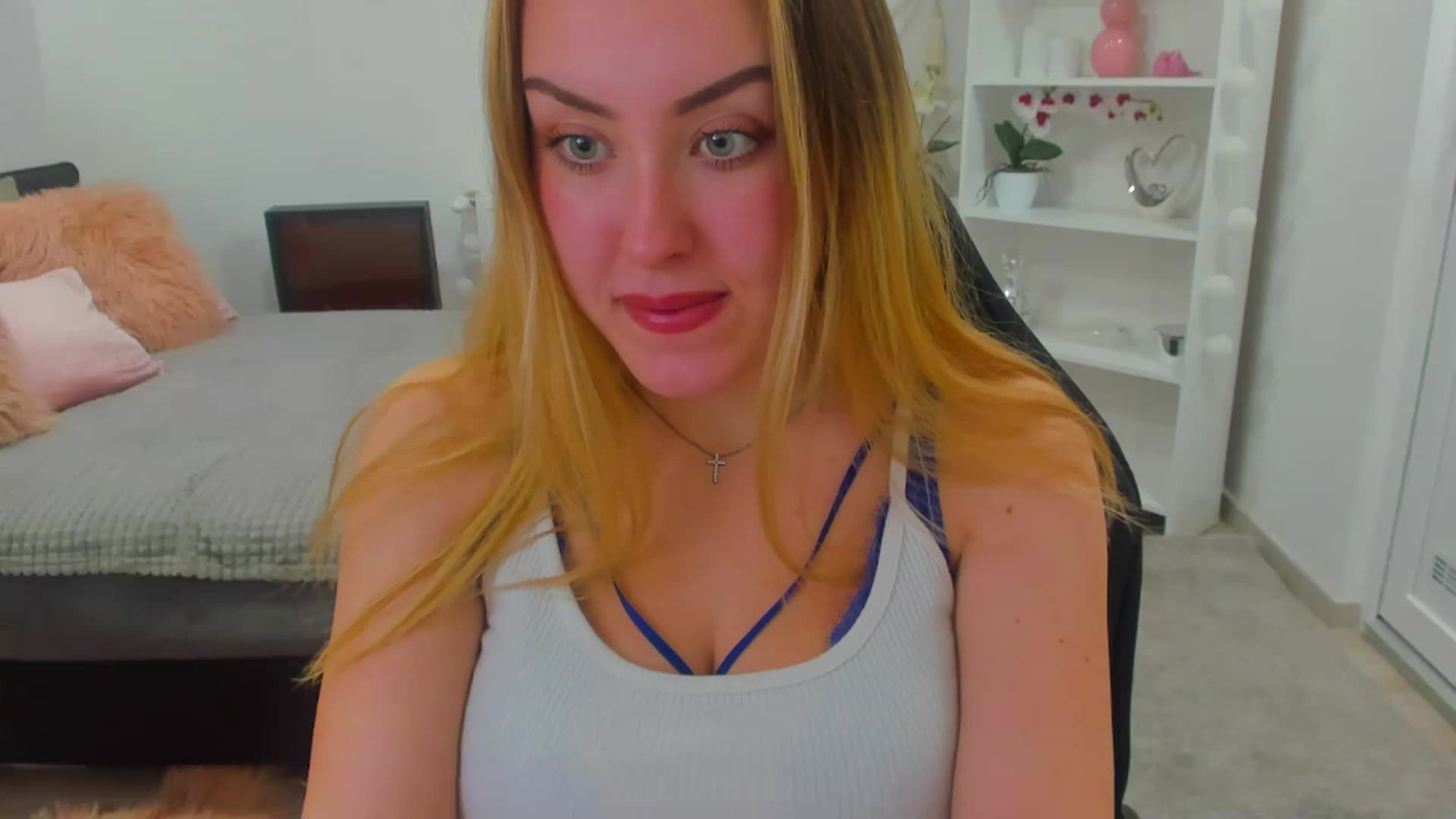 Gallery image thumbnail from Brooklyn_Ch's myfreecams stream on, 01/17/2023, 15:32 image 18 of 20
