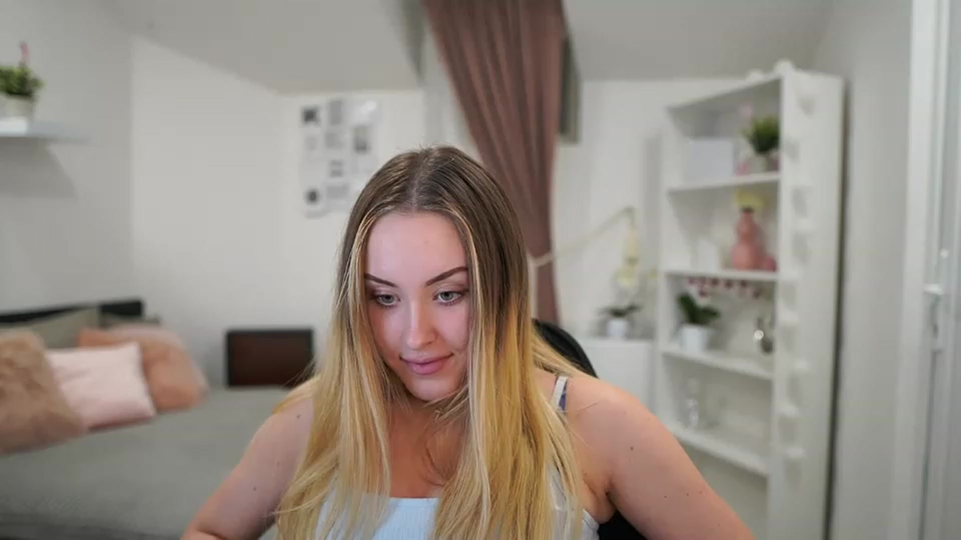 Gallery image thumbnail from Brooklyn_Ch's myfreecams stream on, 01/31/2023, 14:28 image 10 of 20