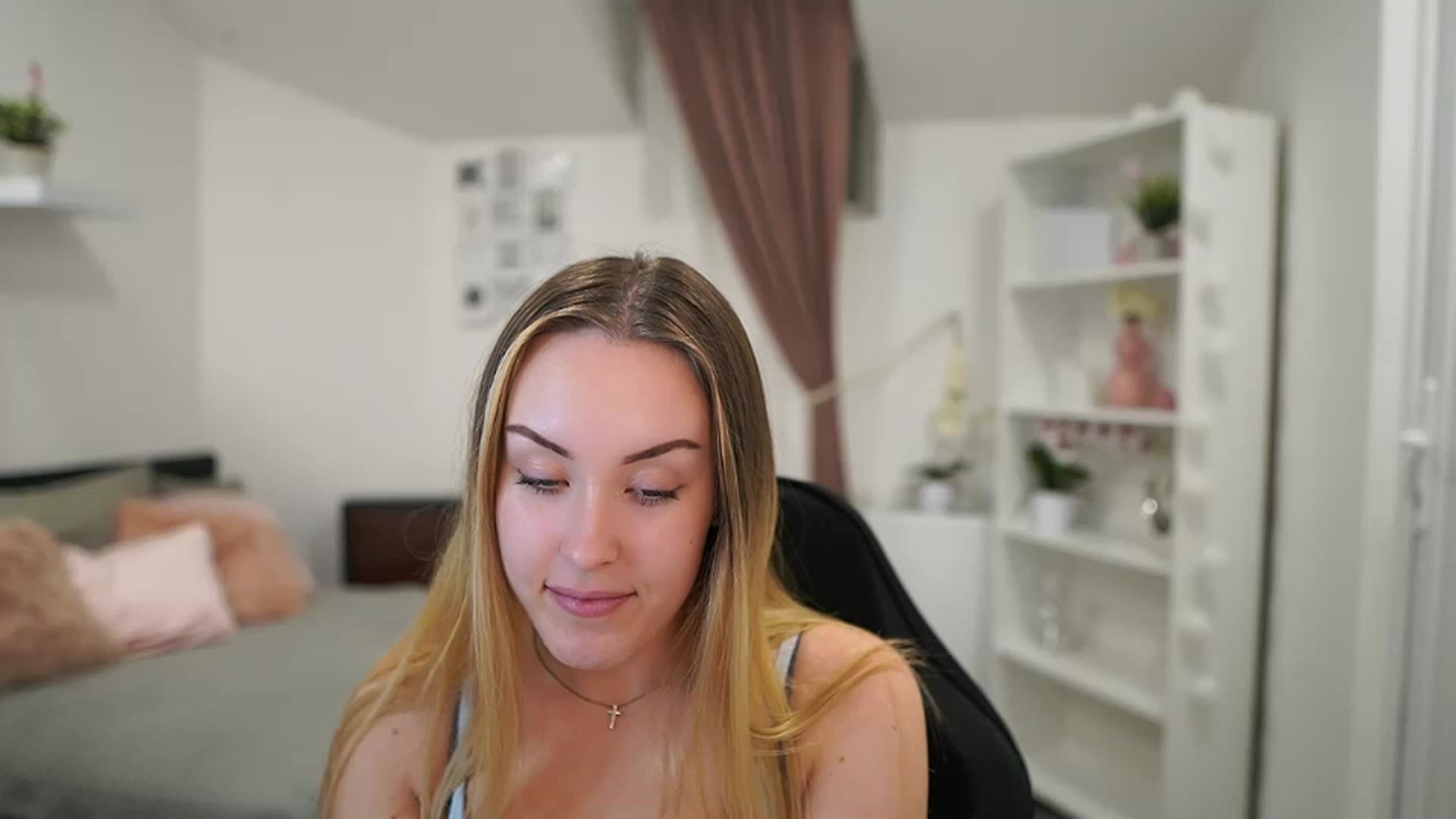 Gallery image thumbnail from Brooklyn_Ch's myfreecams stream on, 01/31/2023, 15:28 image 11 of 20