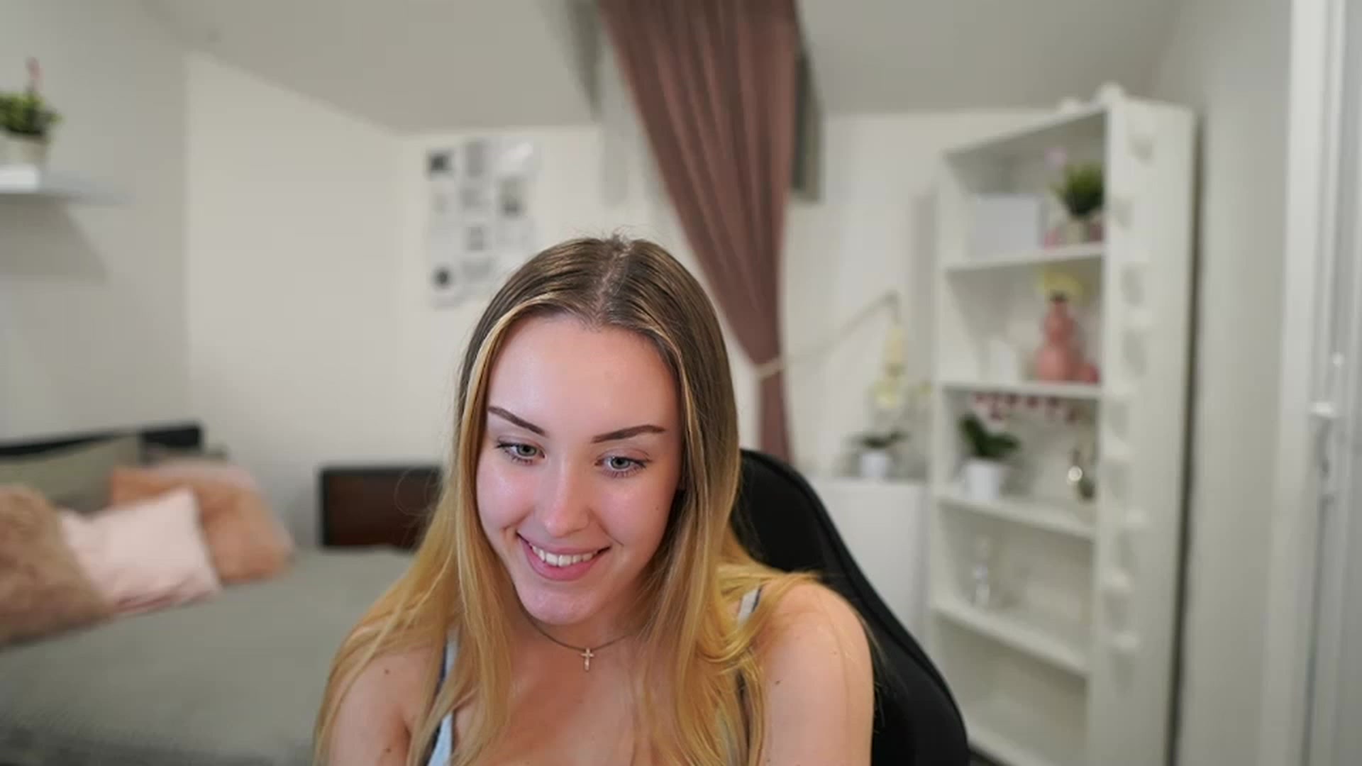 Gallery image thumbnail from Brooklyn_Ch's myfreecams stream on, 01/31/2023, 15:28 image 6 of 20