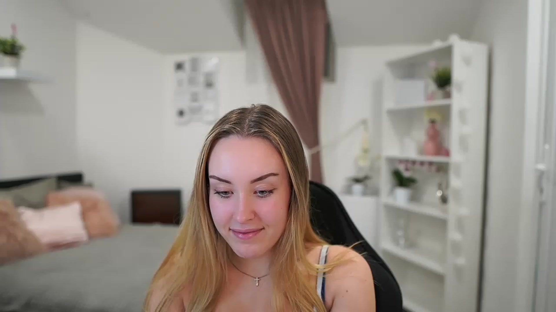 Gallery image thumbnail from Brooklyn_Ch's myfreecams stream on, 01/31/2023, 19:28 image 9 of 20
