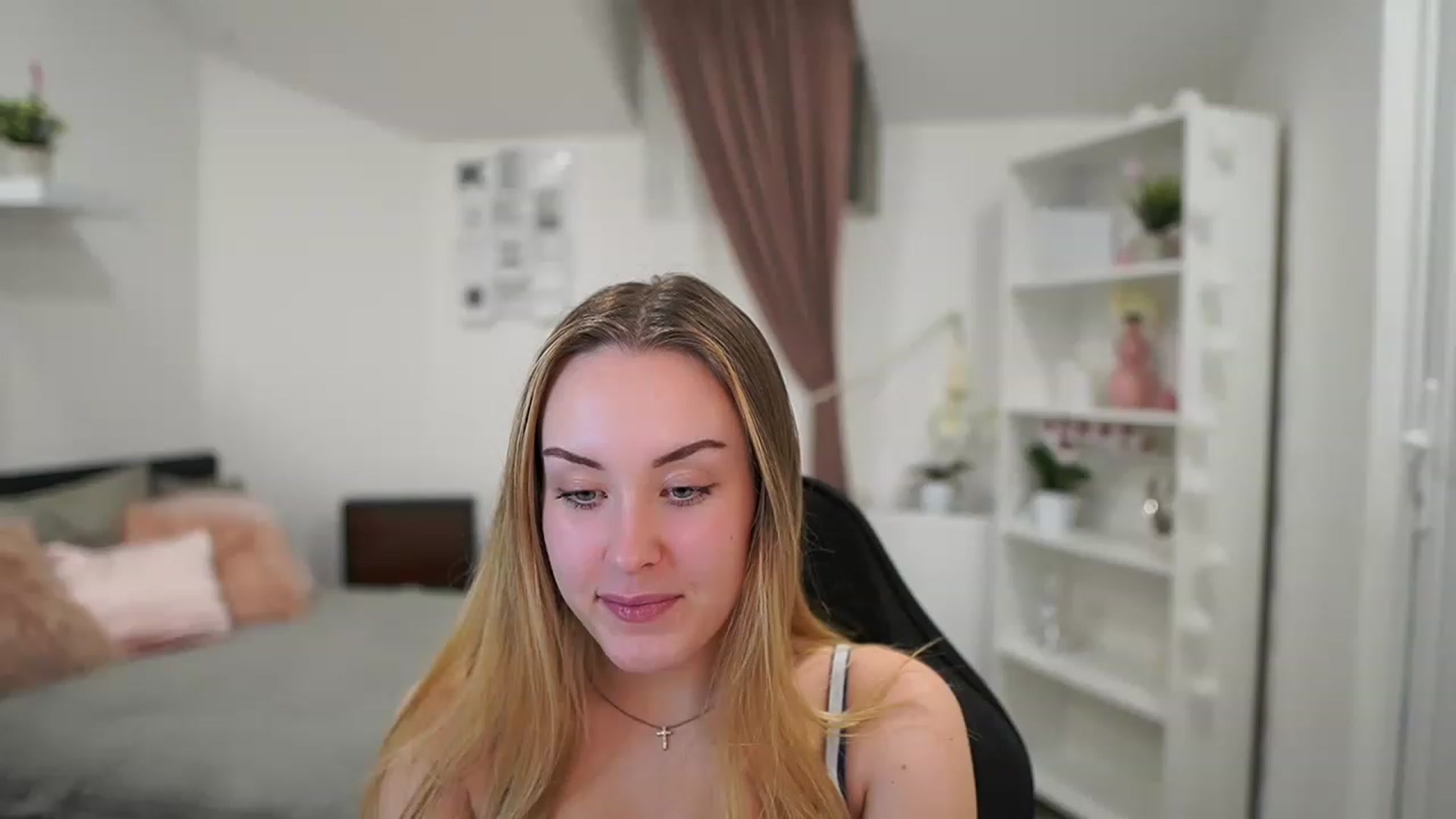 Gallery image thumbnail from Brooklyn_Ch's myfreecams stream on, 01/31/2023, 19:28 image 11 of 20