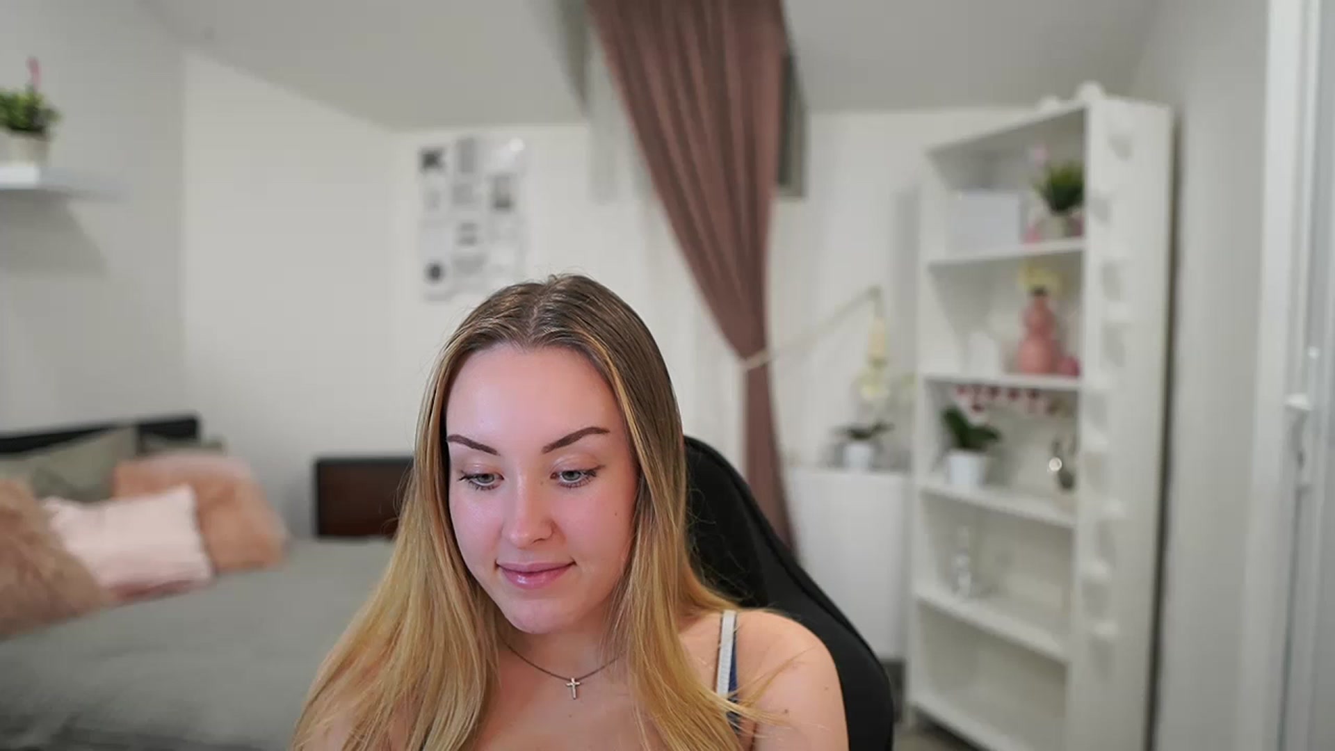 Gallery image thumbnail from Brooklyn_Ch's myfreecams stream on, 01/31/2023, 19:28 image 13 of 20