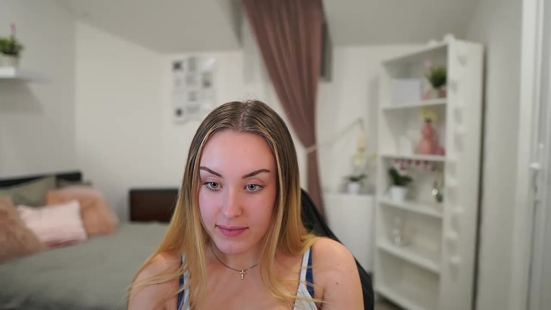 Gallery image thumbnail from Brooklyn_Ch's myfreecams stream on, 01/31/2023, 20:18 image 20 of 20