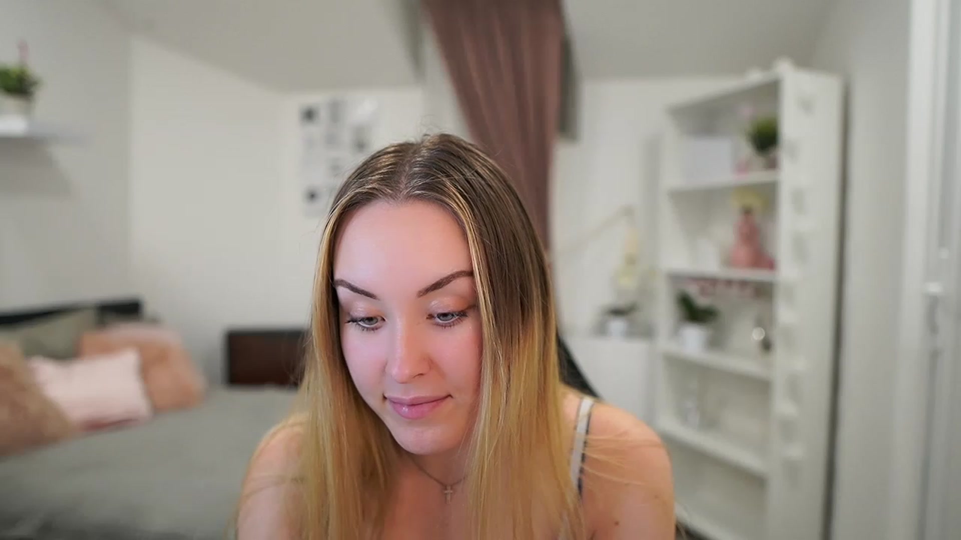 Gallery image thumbnail from Brooklyn_Ch's myfreecams stream on, 01/31/2023, 20:18 image 4 of 20