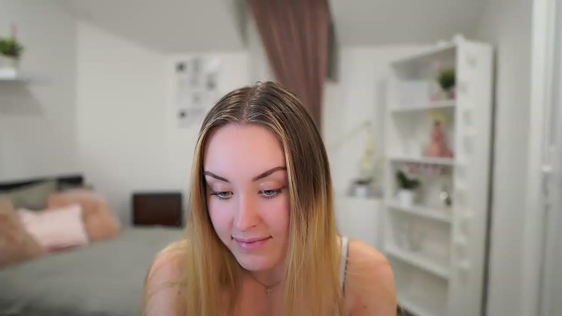 Gallery image thumbnail from Brooklyn_Ch's myfreecams stream on, 01/31/2023, 20:18 image 8 of 20