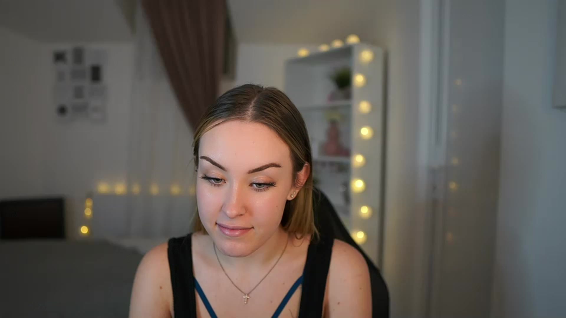 Gallery image thumbnail from Brooklyn_Ch's myfreecams stream on, 02/01/2023, 16:06 image 19 of 20