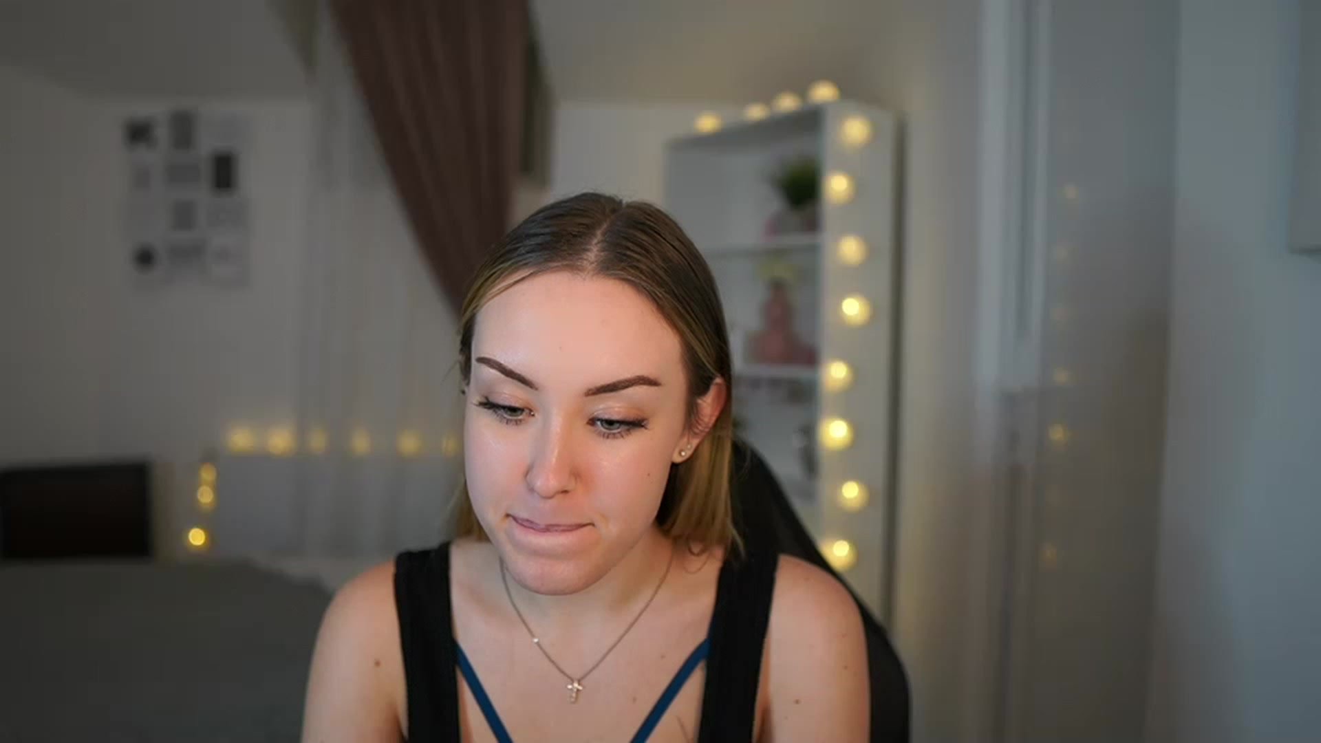 Gallery image thumbnail from Brooklyn_Ch's myfreecams stream on, 02/01/2023, 16:06 image 18 of 20