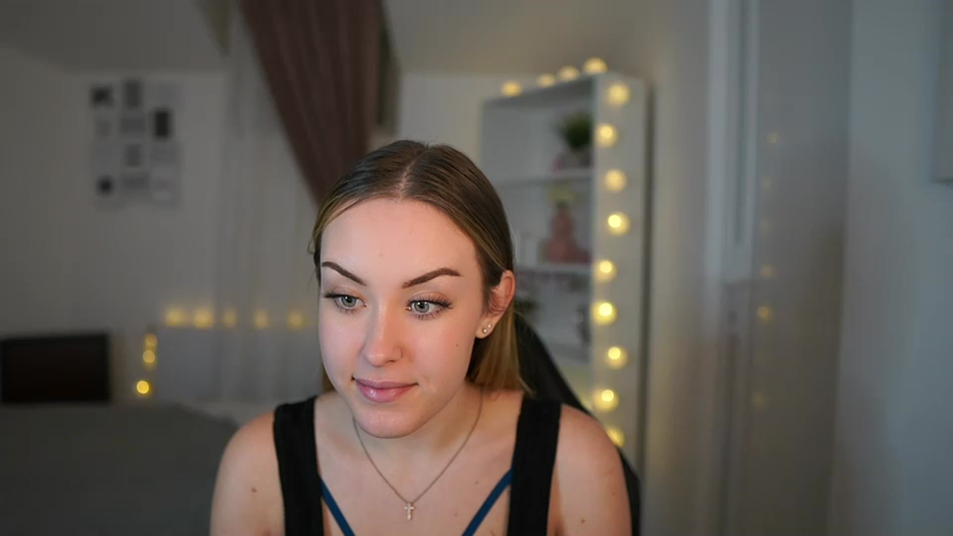Gallery image thumbnail from Brooklyn_Ch's myfreecams stream on, 02/01/2023, 16:06 image 5 of 20
