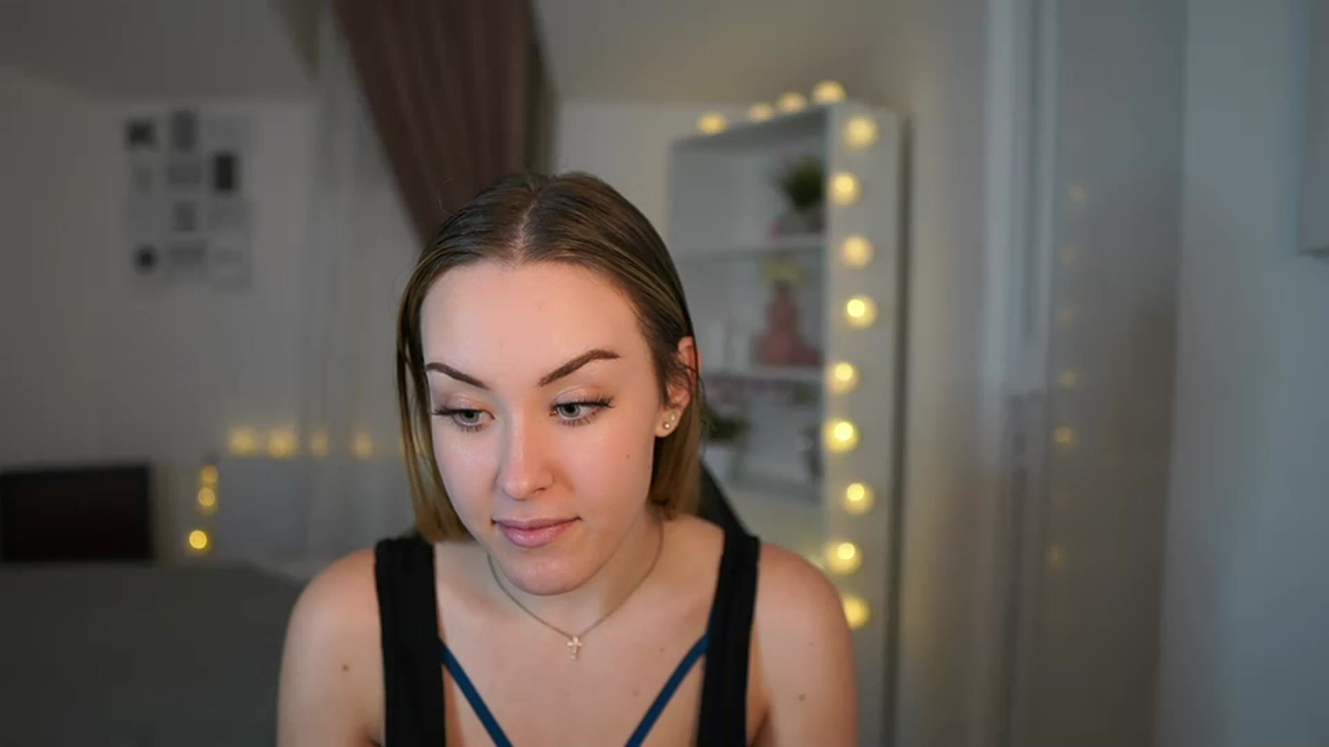 Gallery image thumbnail from Brooklyn_Ch's myfreecams stream on, 02/01/2023, 17:19 image 19 of 20