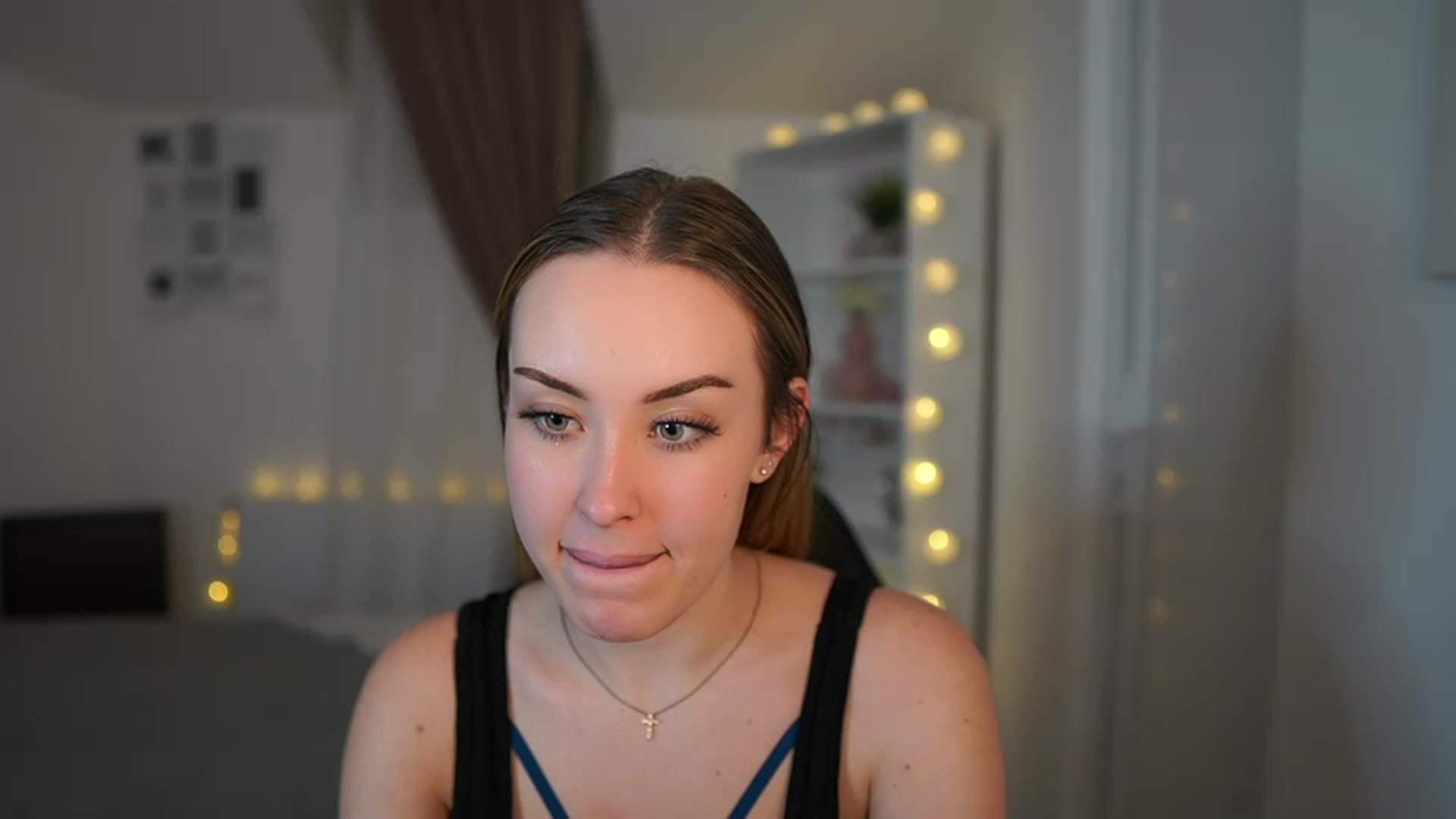 Gallery image thumbnail from Brooklyn_Ch's myfreecams stream on, 02/01/2023, 17:19 image 5 of 20