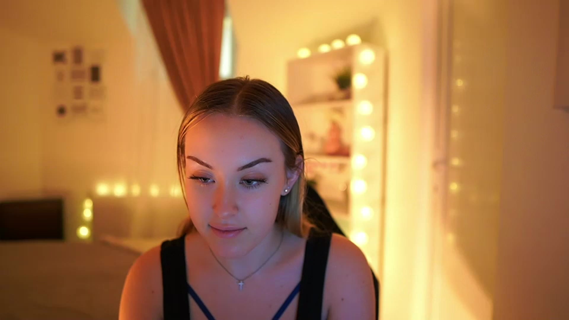 Gallery image thumbnail from Brooklyn_Ch's myfreecams stream on, 02/01/2023, 19:24 image 2 of 20