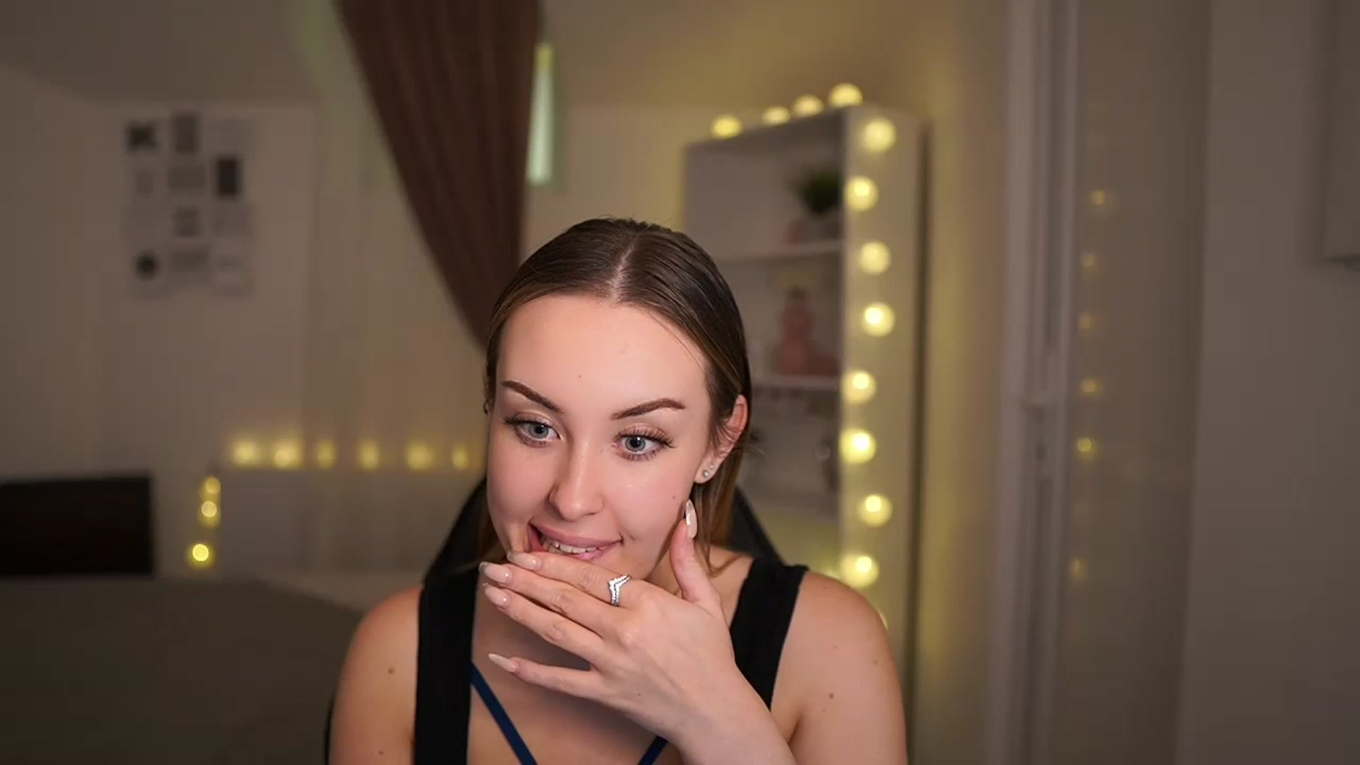 Gallery image thumbnail from Brooklyn_Ch's myfreecams stream on, 02/01/2023, 22:33 image 16 of 20