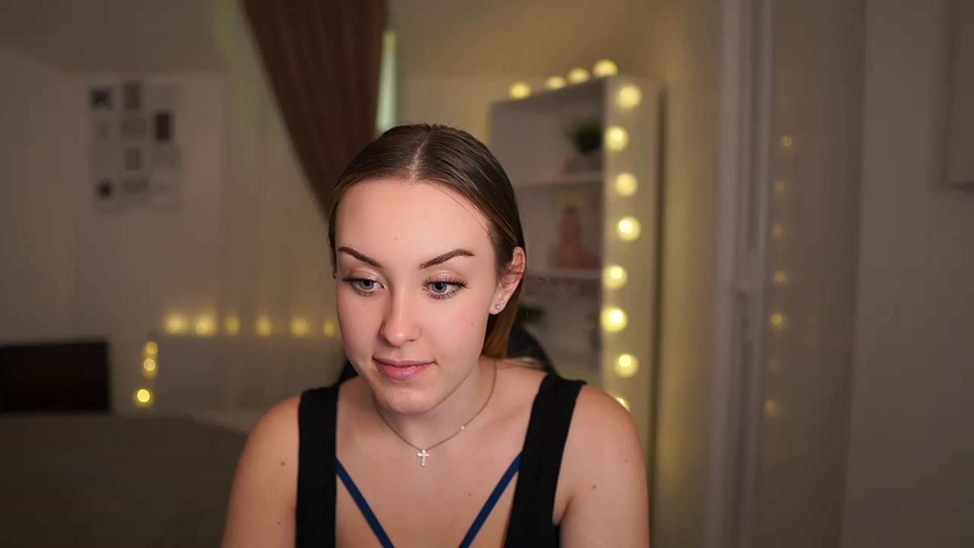 Gallery image thumbnail from Brooklyn_Ch's myfreecams stream on, 02/01/2023, 22:33 image 7 of 20