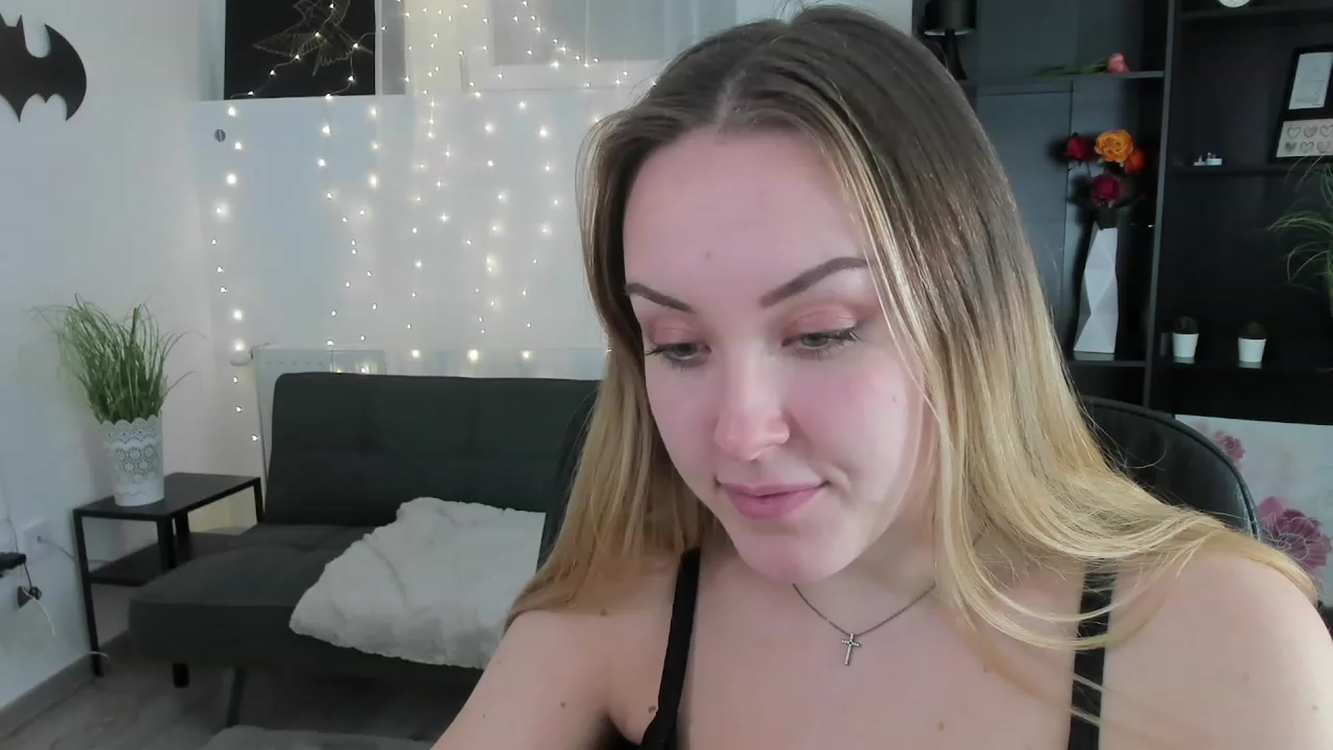 Gallery image thumbnail from Brooklyn_Ch's myfreecams stream on, 02/05/2023, 19:06 image 7 of 20