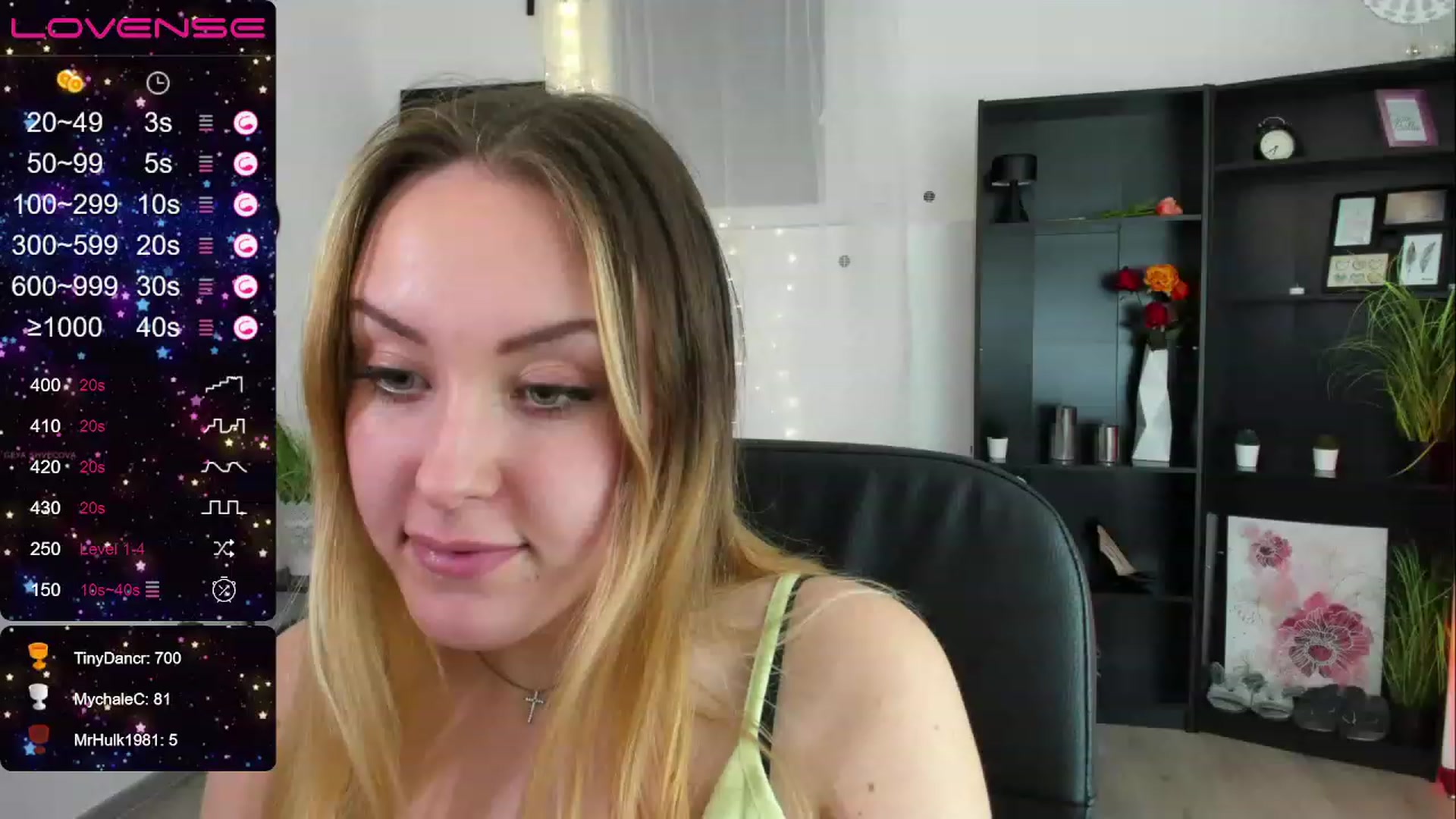 Gallery image thumbnail from Brooklyn_Ch's myfreecams stream on, 02/26/2023, 13:35 image 17 of 20