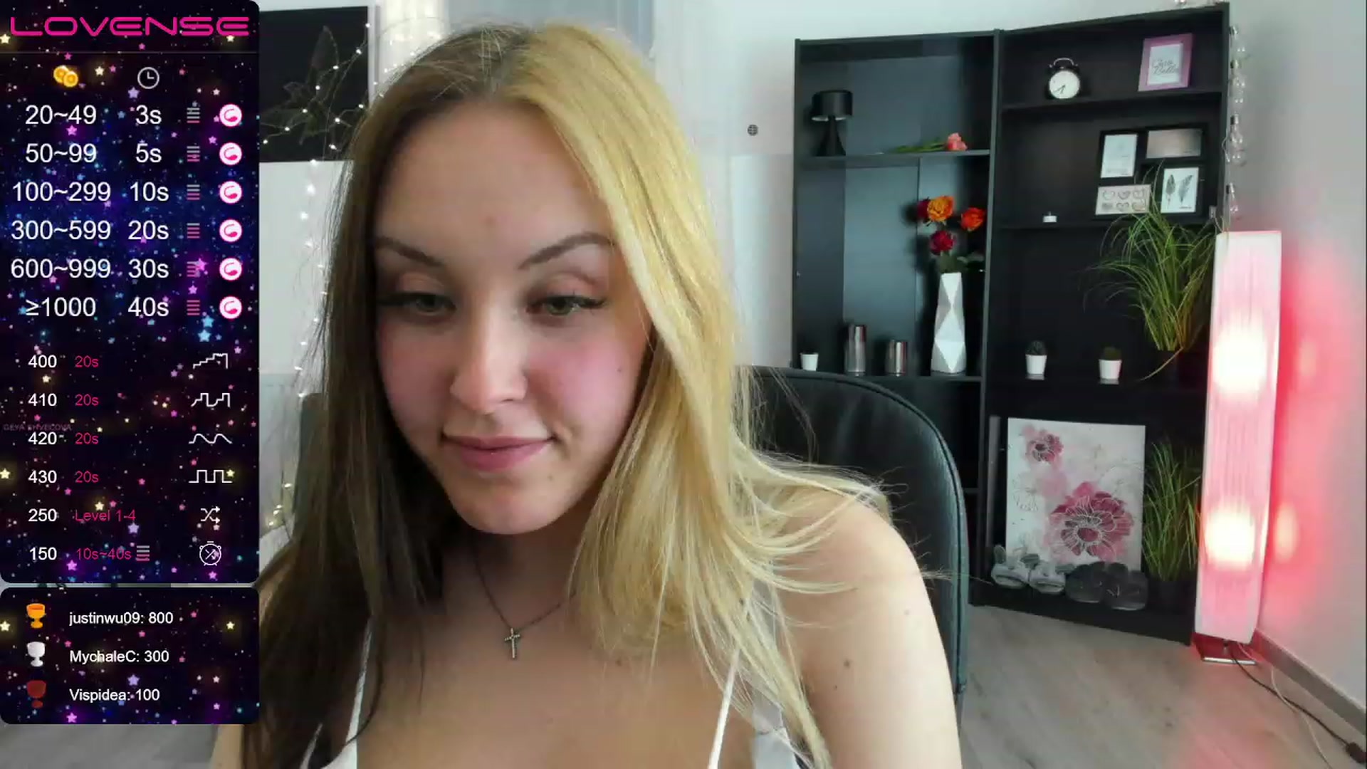 Gallery image thumbnail from Brooklyn_Ch's myfreecams stream on, 03/19/2023, 13:55 image 19 of 20