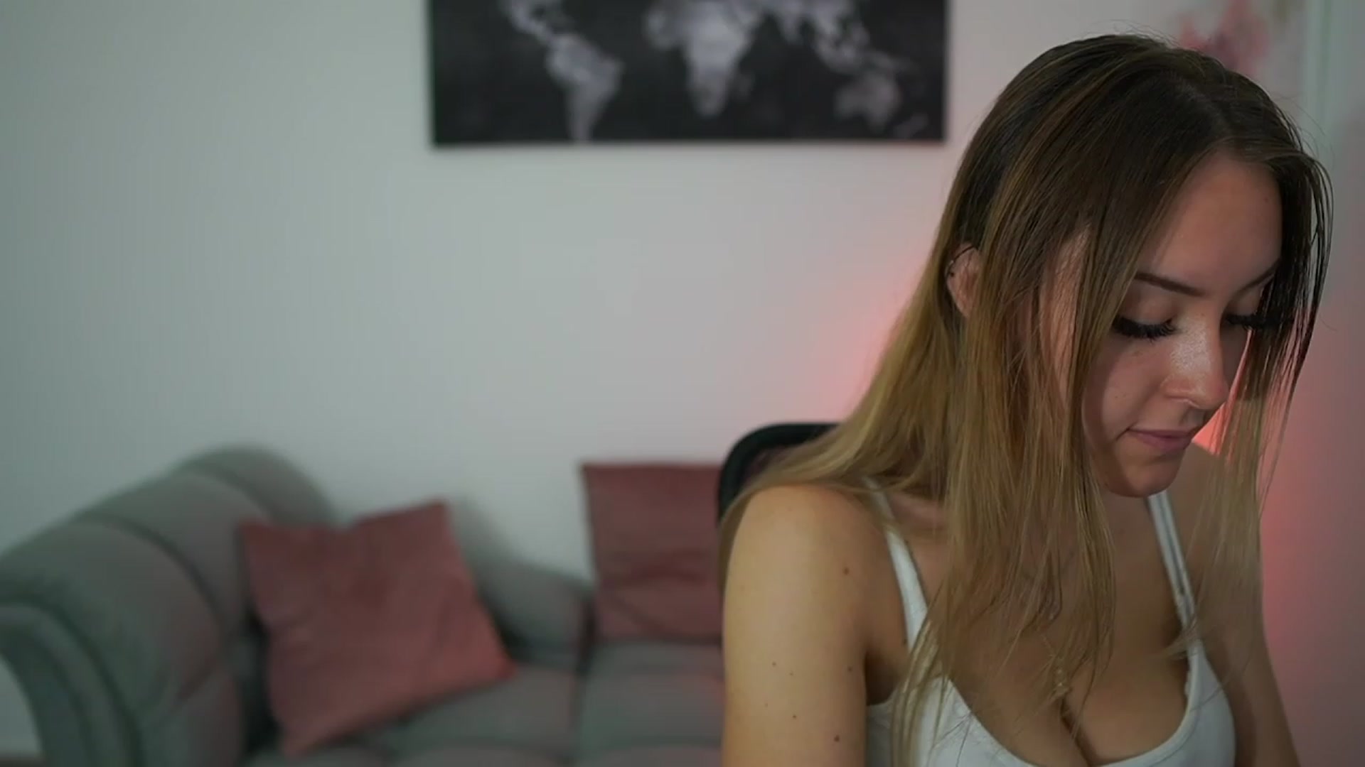 Gallery image thumbnail from Brooklyn_Ch's myfreecams stream on, 07/09/2023, 09:51 image 12 of 20