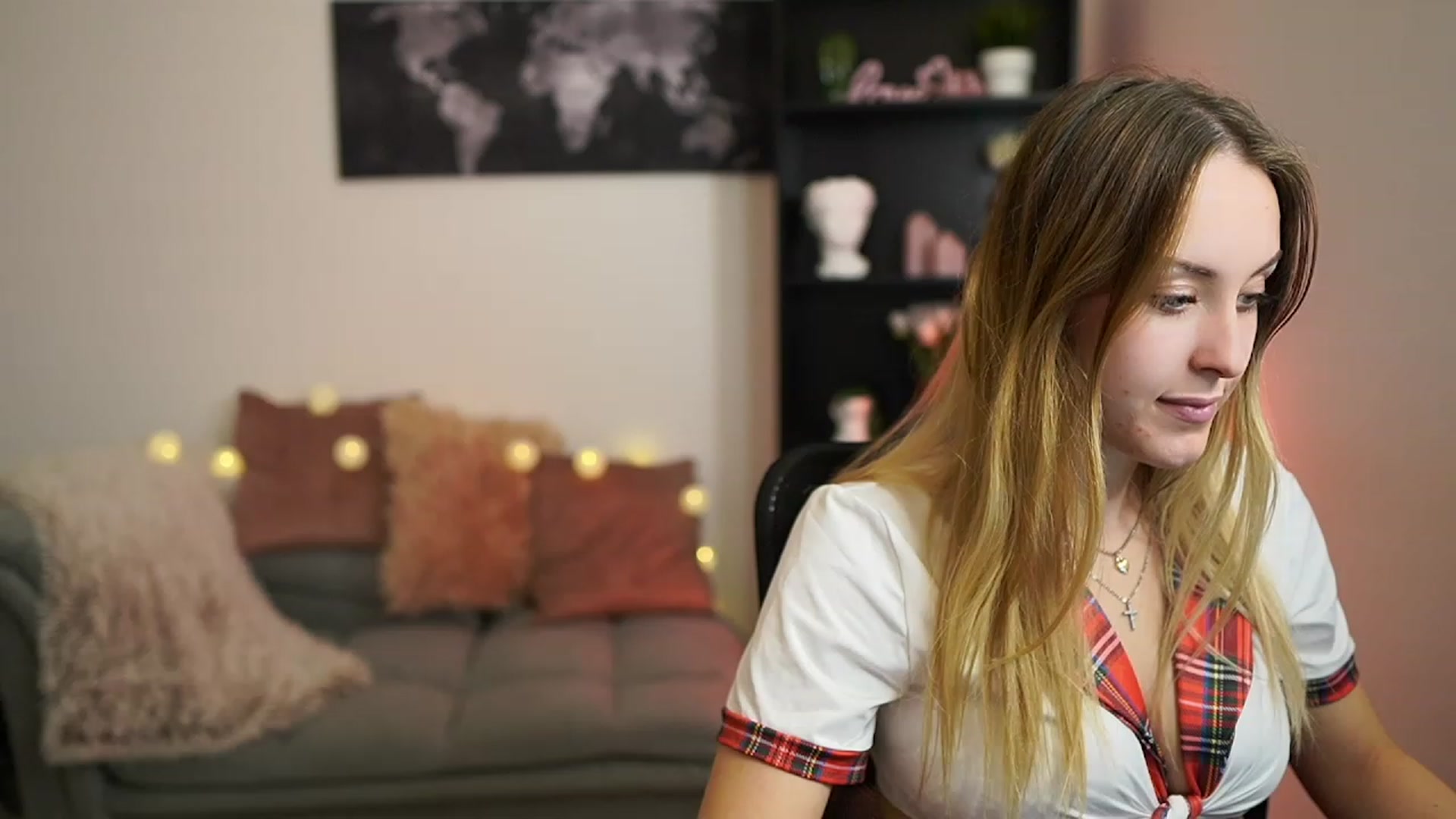 Gallery image thumbnail from Brooklyn_Ch's myfreecams stream on, 07/28/2023, 14:17 image 19 of 20