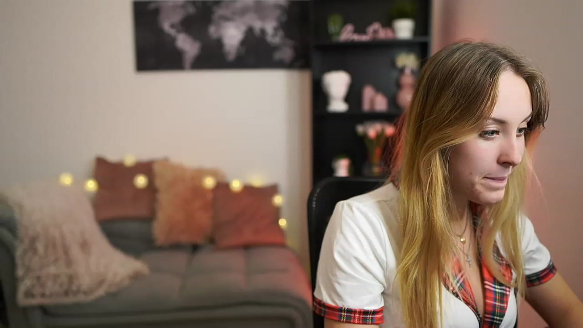 Gallery image thumbnail from Brooklyn_Ch's myfreecams stream on, 07/28/2023, 16:26 image 17 of 20