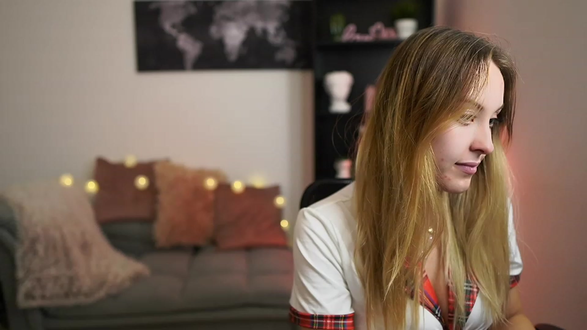 Gallery image thumbnail from Brooklyn_Ch's myfreecams stream on, 07/28/2023, 16:26 image 8 of 20
