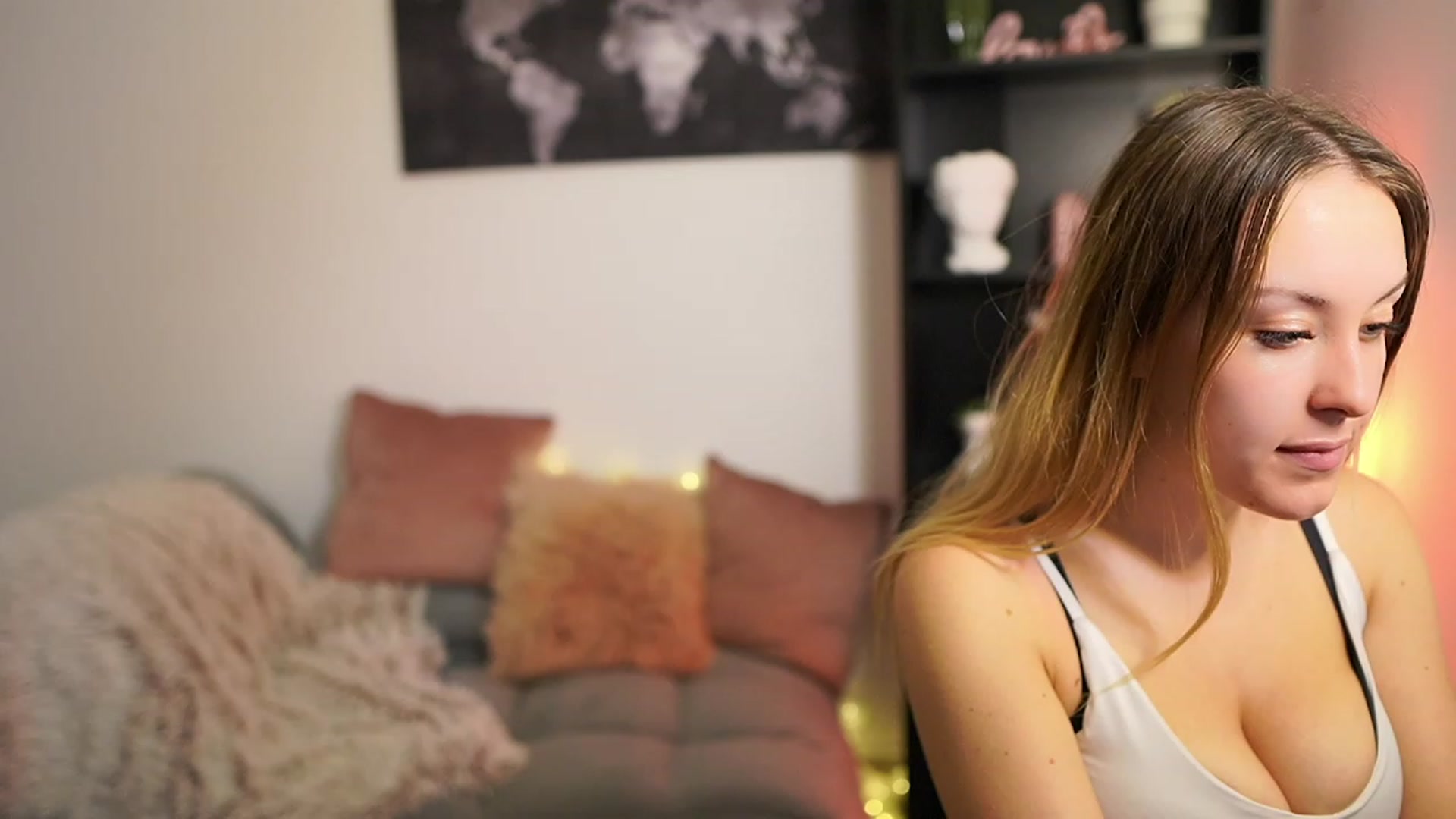 Gallery image thumbnail from Brooklyn_Ch's myfreecams stream on, 08/14/2023, 10:06 image 13 of 20