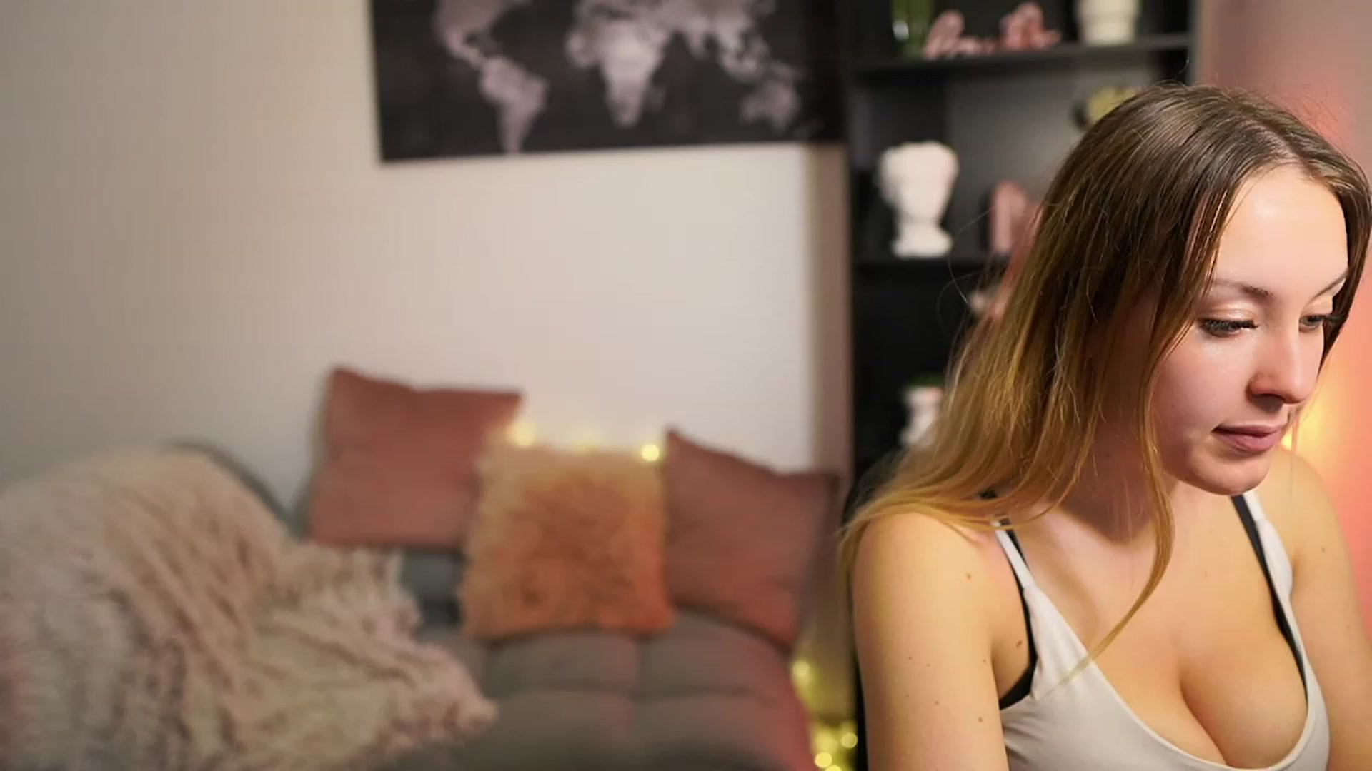 Gallery image thumbnail from Brooklyn_Ch's myfreecams stream on, 08/14/2023, 10:06 image 15 of 20
