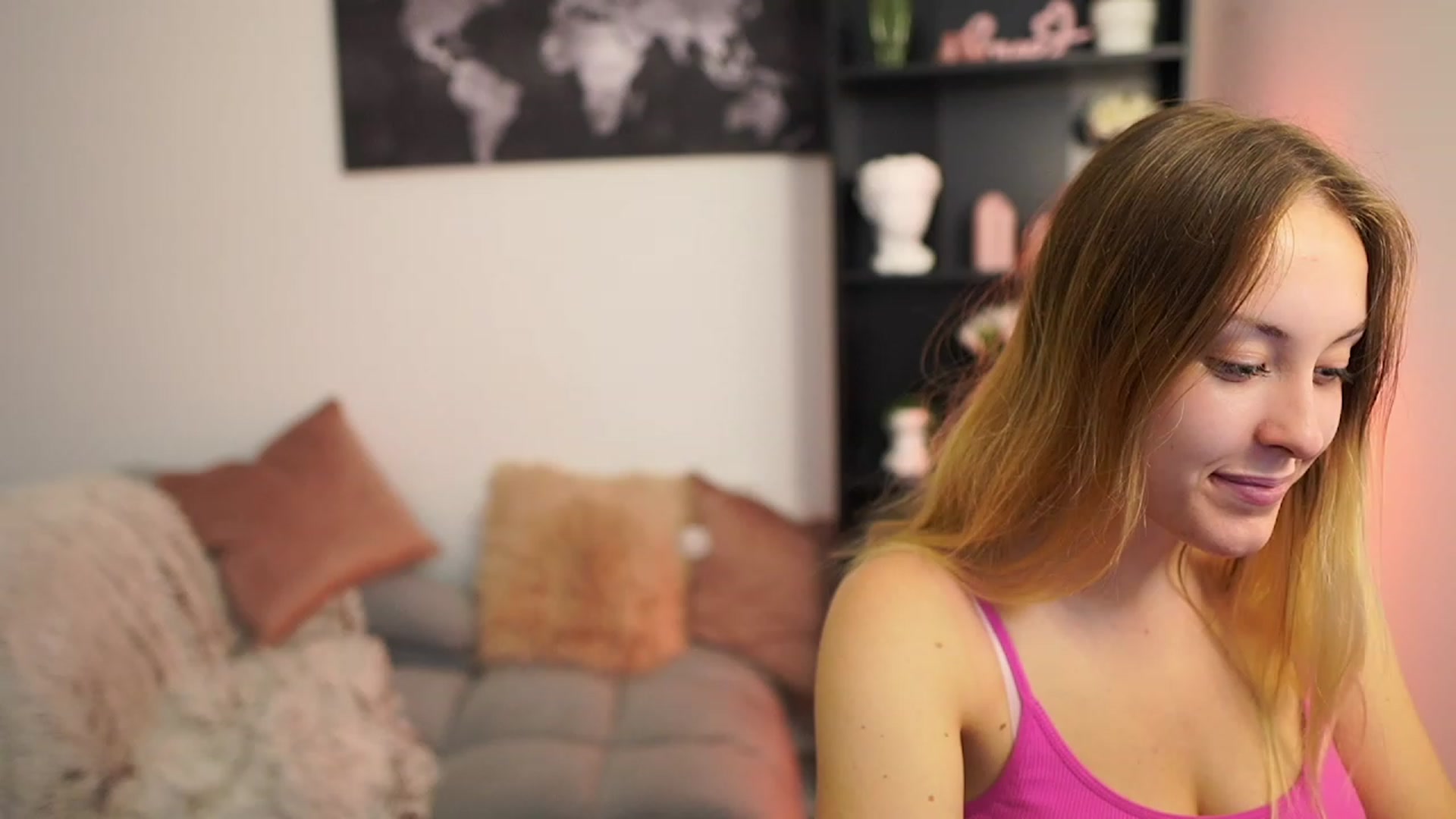 Gallery image thumbnail from Brooklyn_Ch's myfreecams stream on, 08/25/2023, 10:23 image 16 of 20