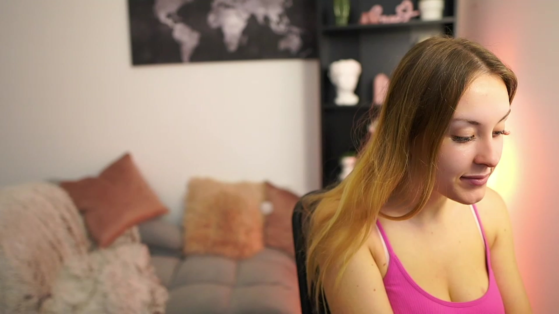 Gallery image thumbnail from Brooklyn_Ch's myfreecams stream on, 08/25/2023, 10:23 image 8 of 20
