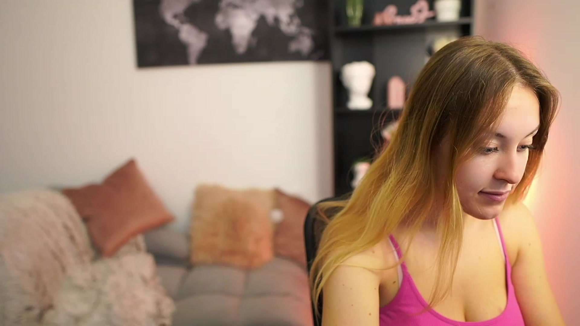 Gallery image thumbnail from Brooklyn_Ch's myfreecams stream on, 08/25/2023, 10:23 image 9 of 20