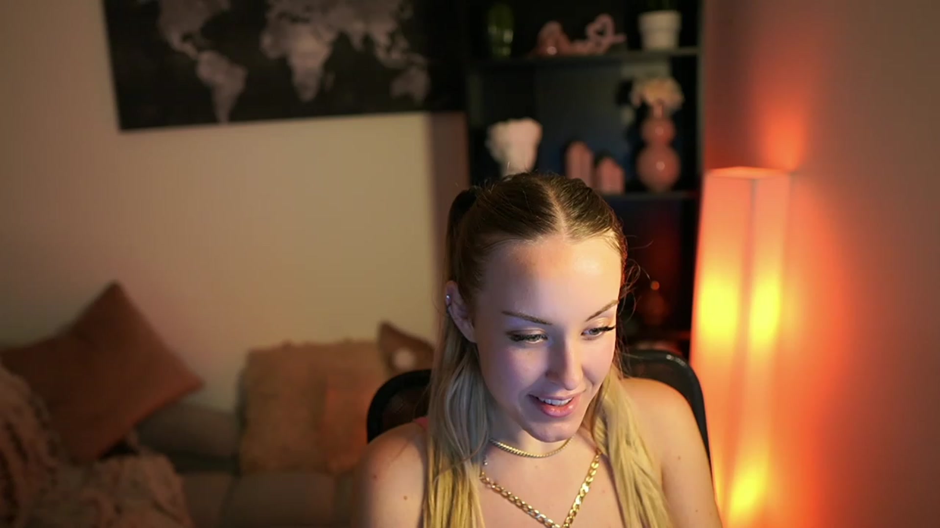 Gallery image thumbnail from Brooklyn_Ch's myfreecams stream on, 09/10/2023, 18:06 image 18 of 20