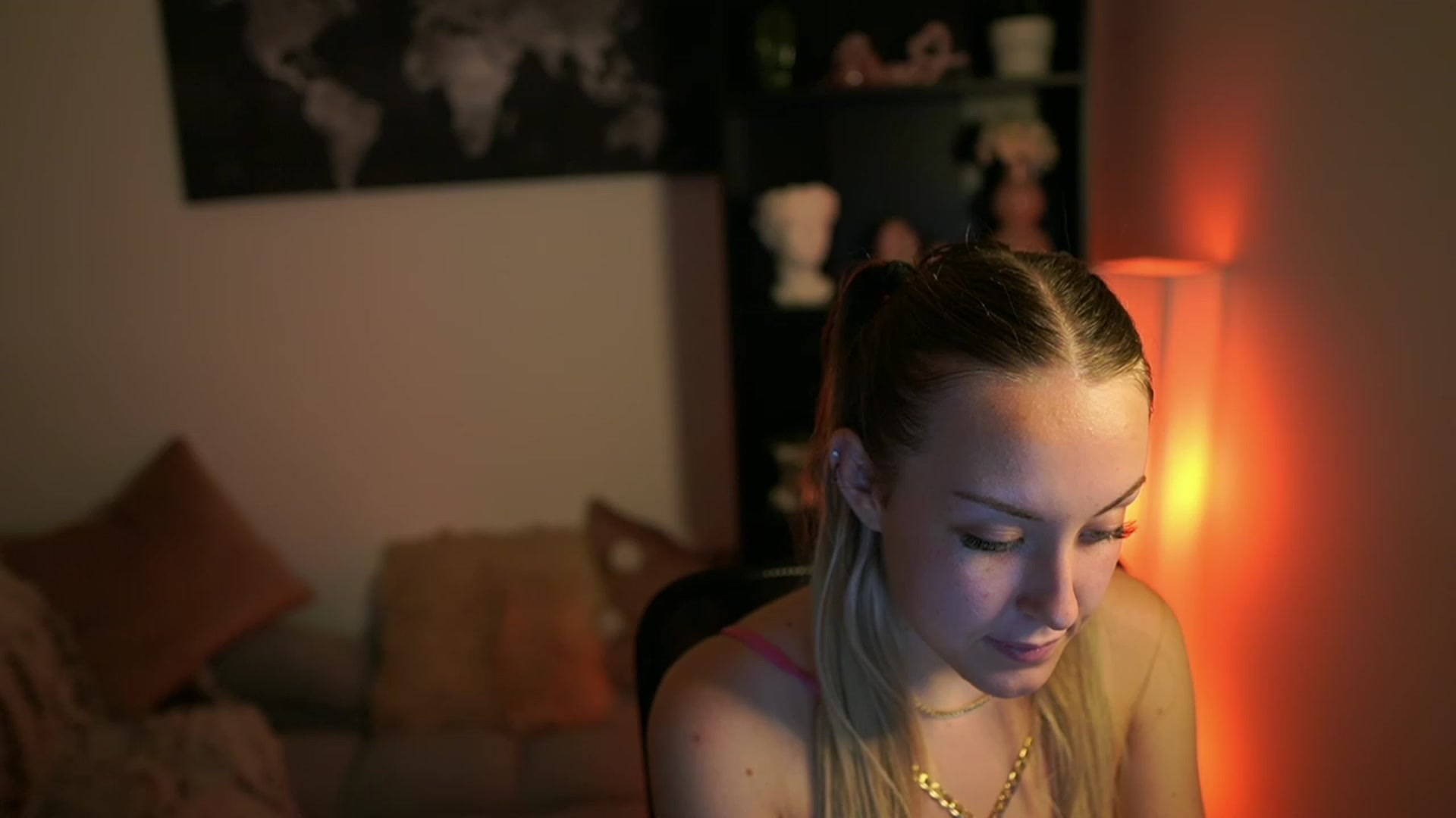 Gallery image thumbnail from Brooklyn_Ch's myfreecams stream on, 09/10/2023, 18:06 image 9 of 20
