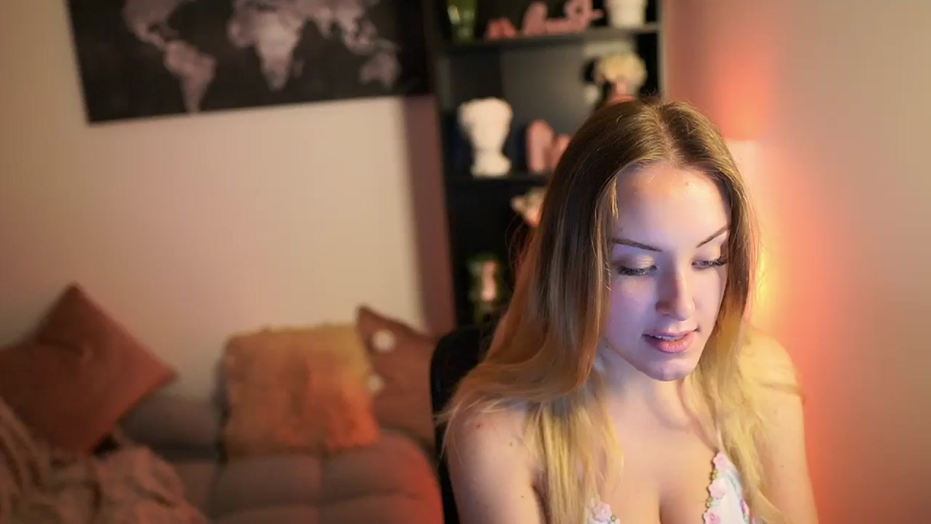 Gallery image thumbnail from Brooklyn_Ch's myfreecams stream on, 09/14/2023, 14:21 image 18 of 20