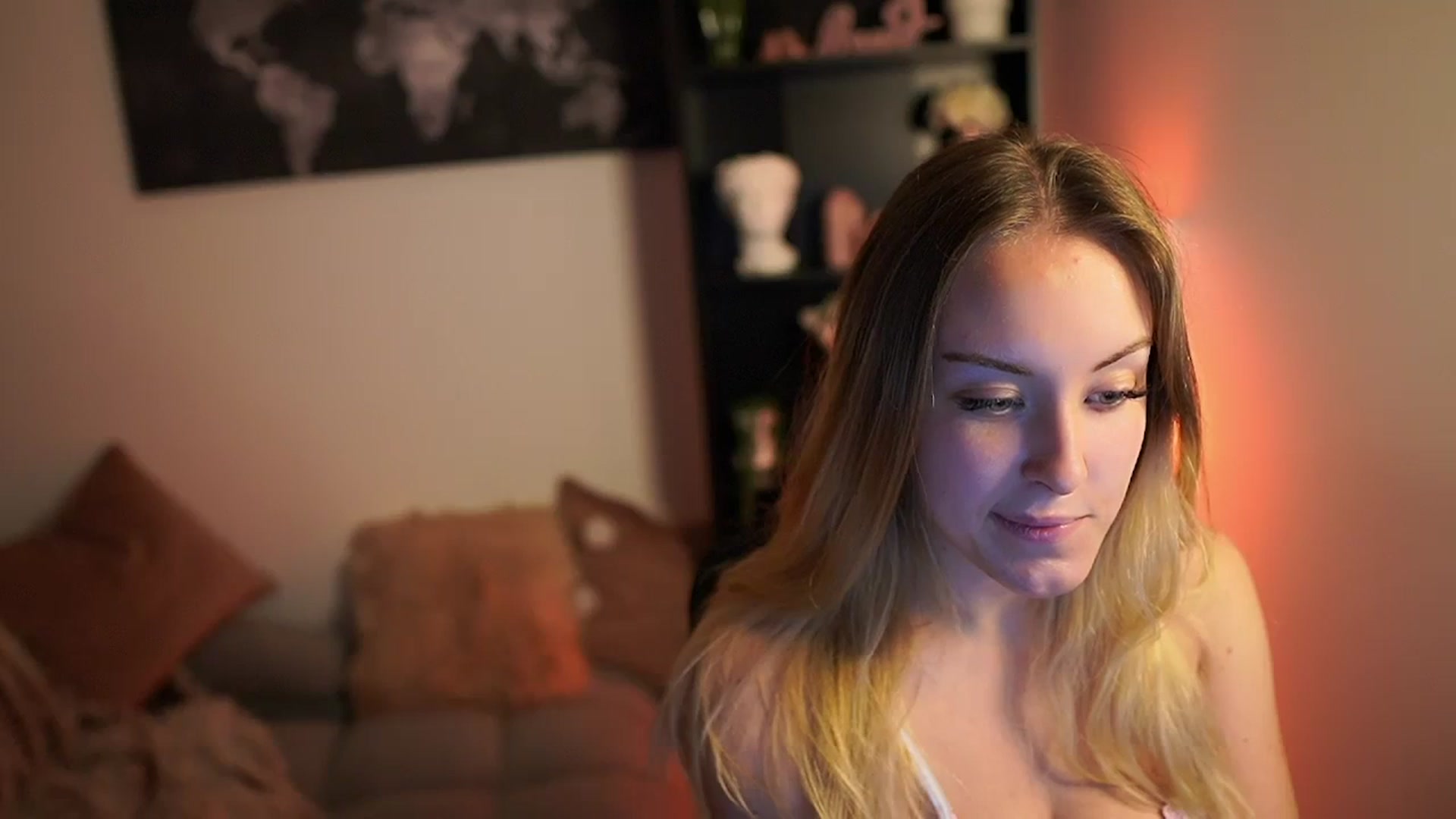 Gallery image thumbnail from Brooklyn_Ch's myfreecams stream on, 09/14/2023, 17:13 image 15 of 20