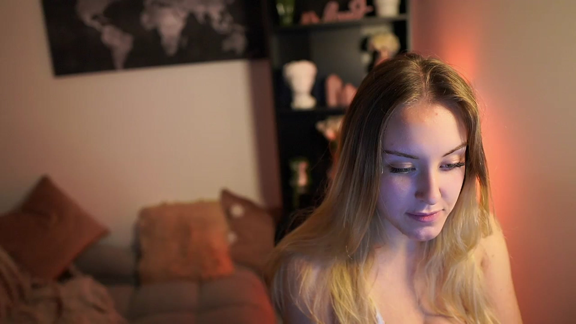 Gallery image thumbnail from Brooklyn_Ch's myfreecams stream on, 09/14/2023, 17:13 image 17 of 20