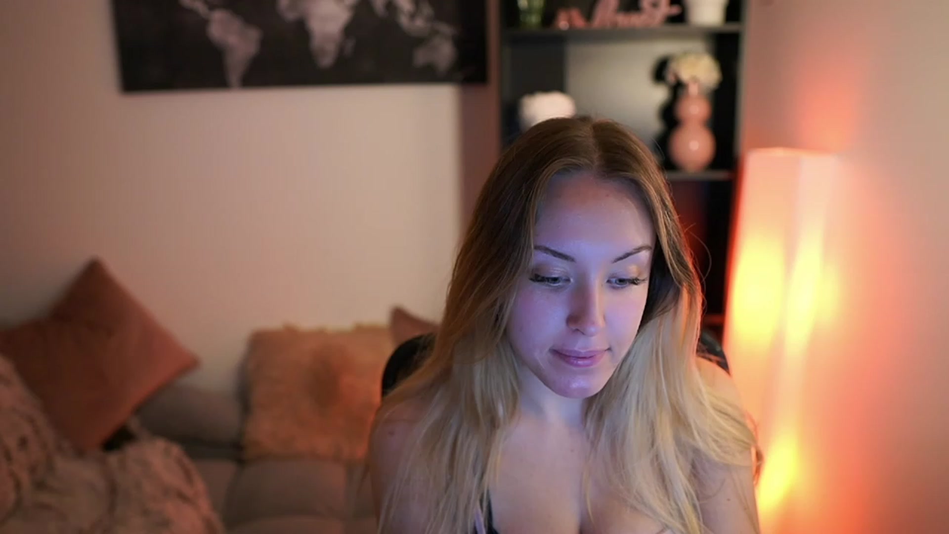 Gallery image thumbnail from Brooklyn_Ch's myfreecams stream on, 09/17/2023, 11:25 image 11 of 20