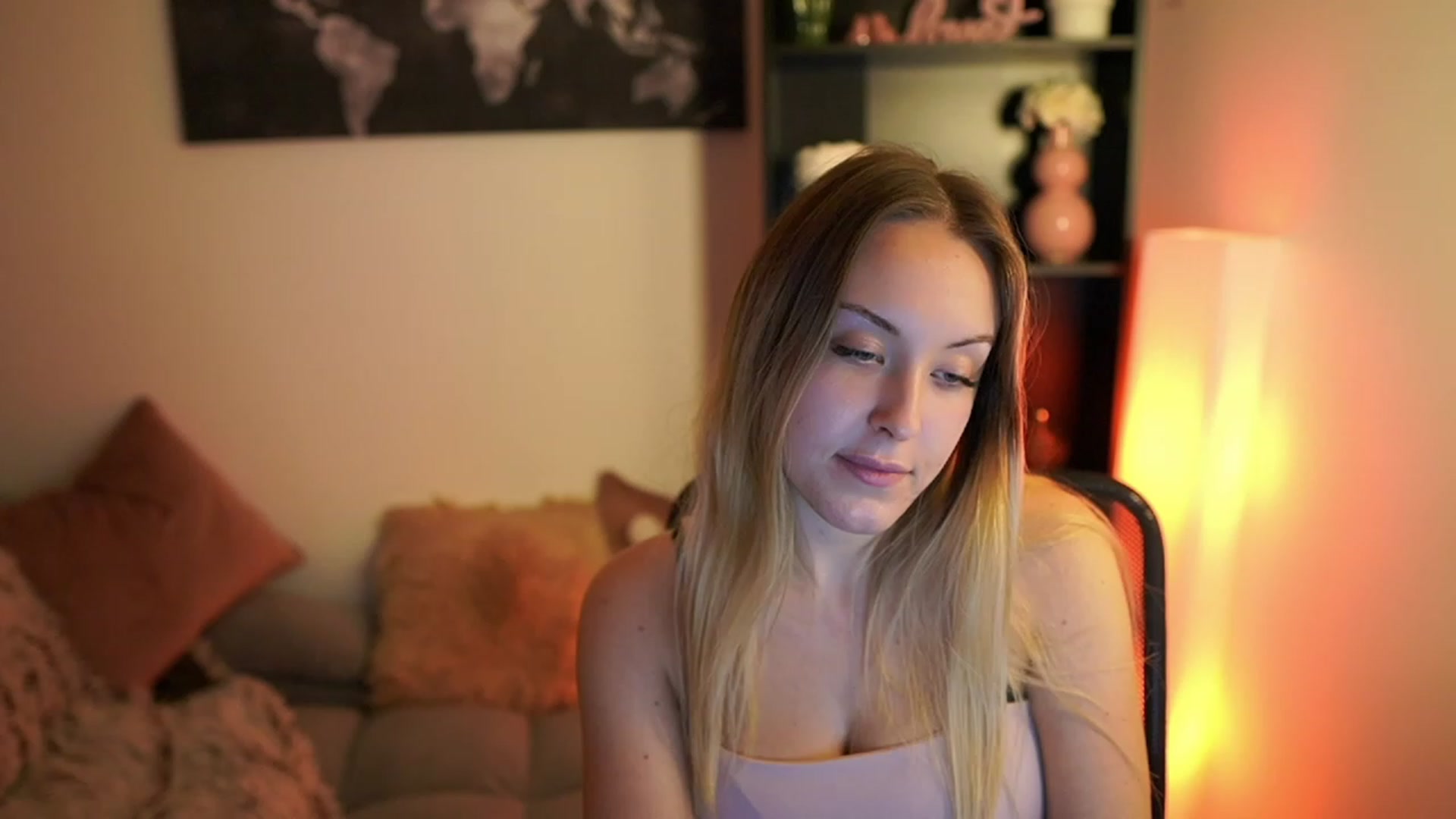 Gallery image thumbnail from Brooklyn_Ch's myfreecams stream on, 09/17/2023, 16:09 image 8 of 20