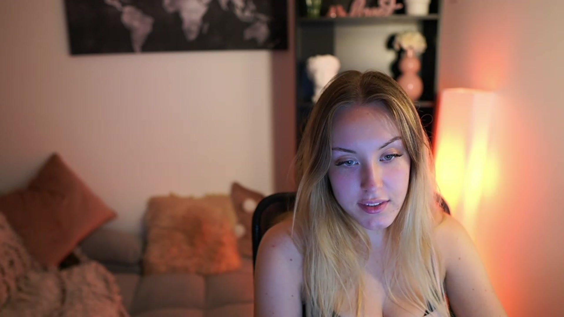 Gallery image thumbnail from Brooklyn_Ch's myfreecams stream on, 09/17/2023, 18:10 image 12 of 20