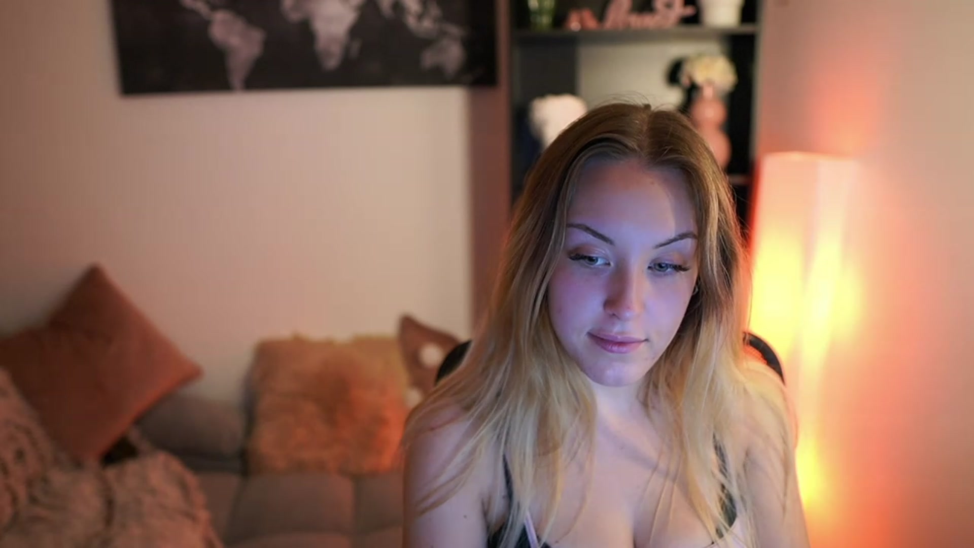 Gallery image thumbnail from Brooklyn_Ch's myfreecams stream on, 09/17/2023, 18:10 image 8 of 20
