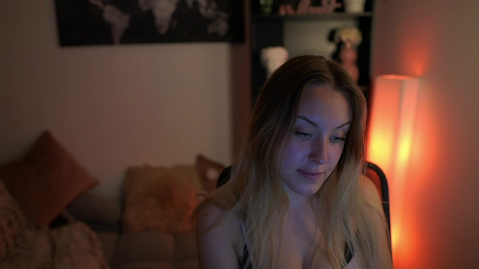Gallery image thumbnail from Brooklyn_Ch's myfreecams stream on, 09/17/2023, 18:10 image 10 of 20