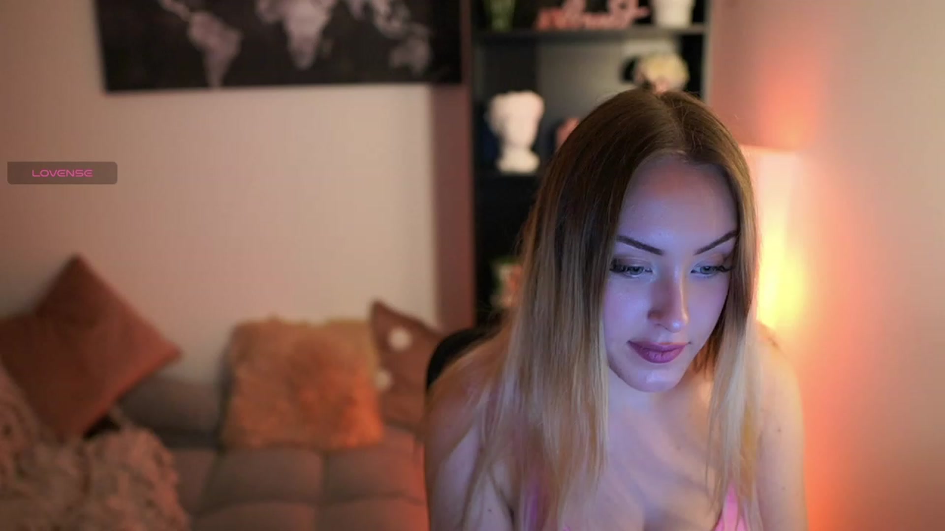 Gallery image thumbnail from Brooklyn_Ch's myfreecams stream on, 09/19/2023, 15:00 image 9 of 20