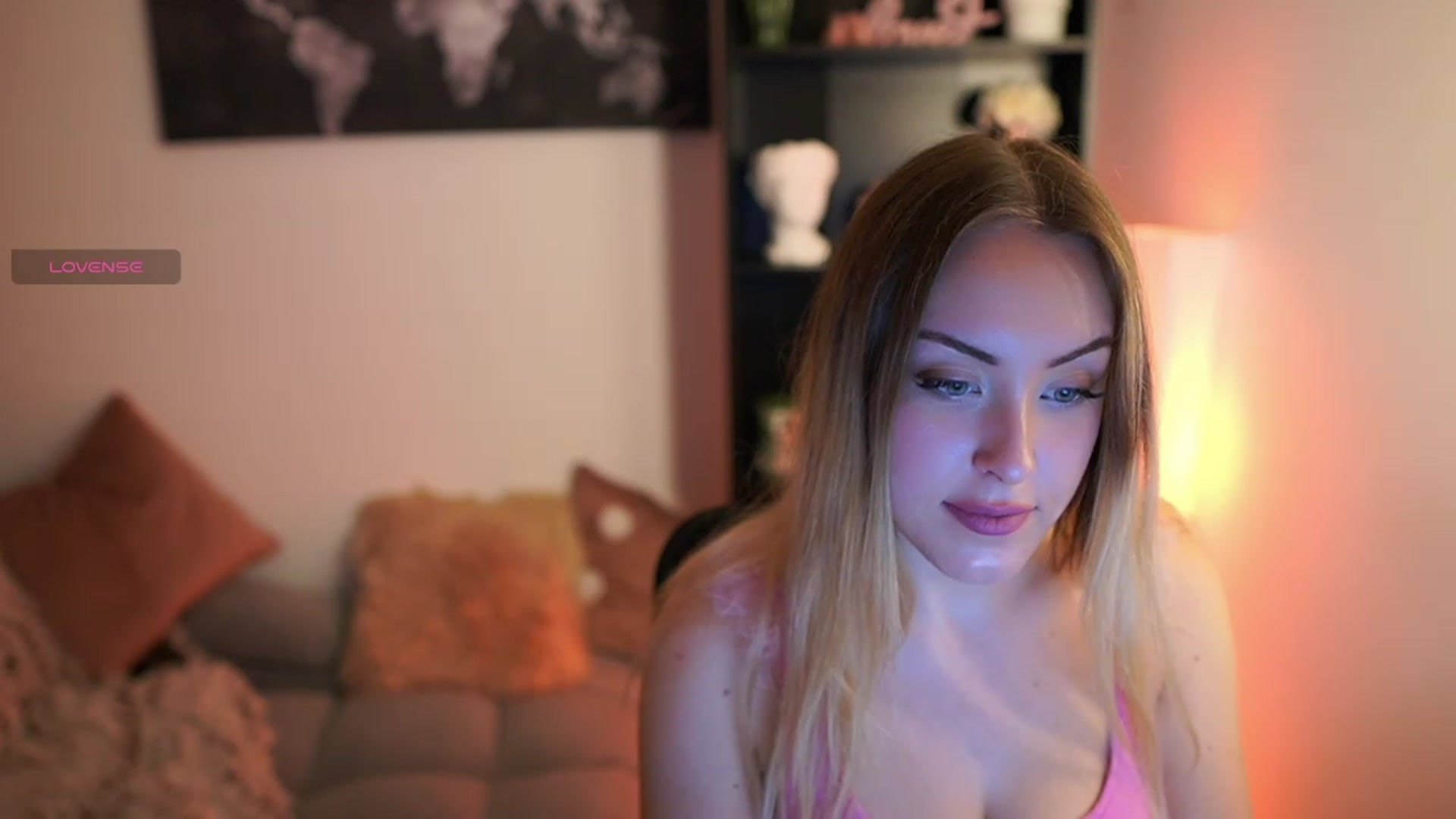 Gallery image thumbnail from Brooklyn_Ch's myfreecams stream on, 09/19/2023, 15:00 image 10 of 20