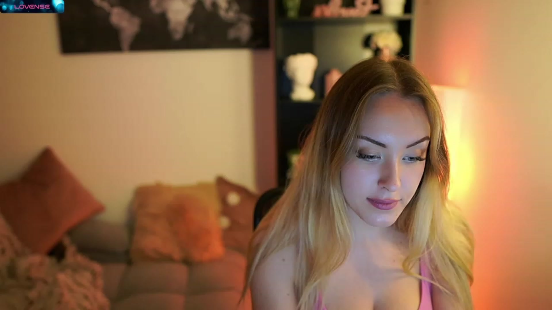 Gallery image thumbnail from Brooklyn_Ch's myfreecams stream on, 09/19/2023, 17:13 image 3 of 20